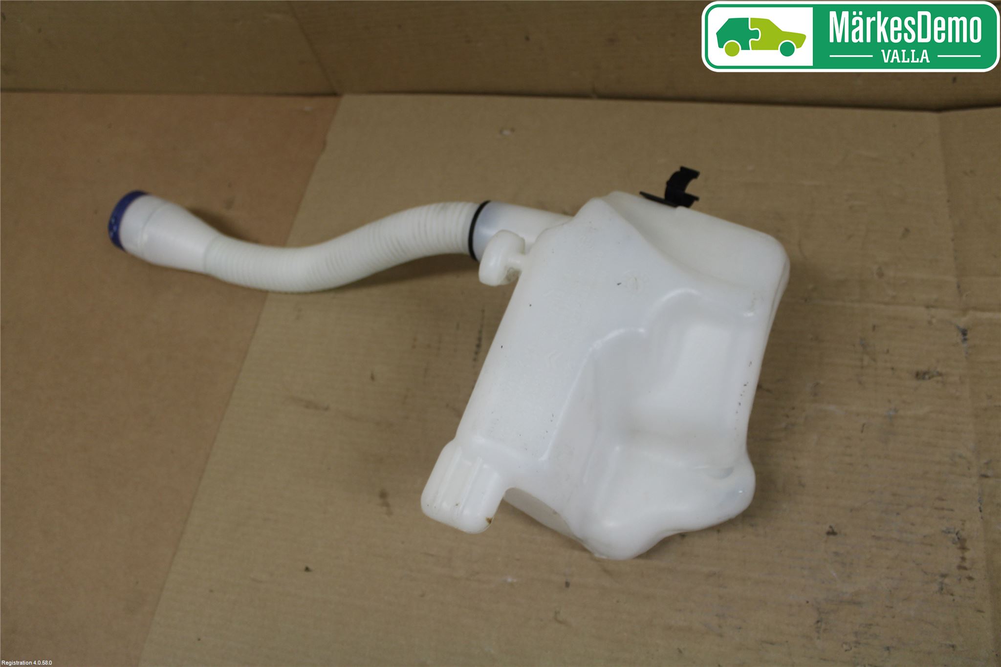 Peugeot PARTNER 16-18 Spolartank Vindruta