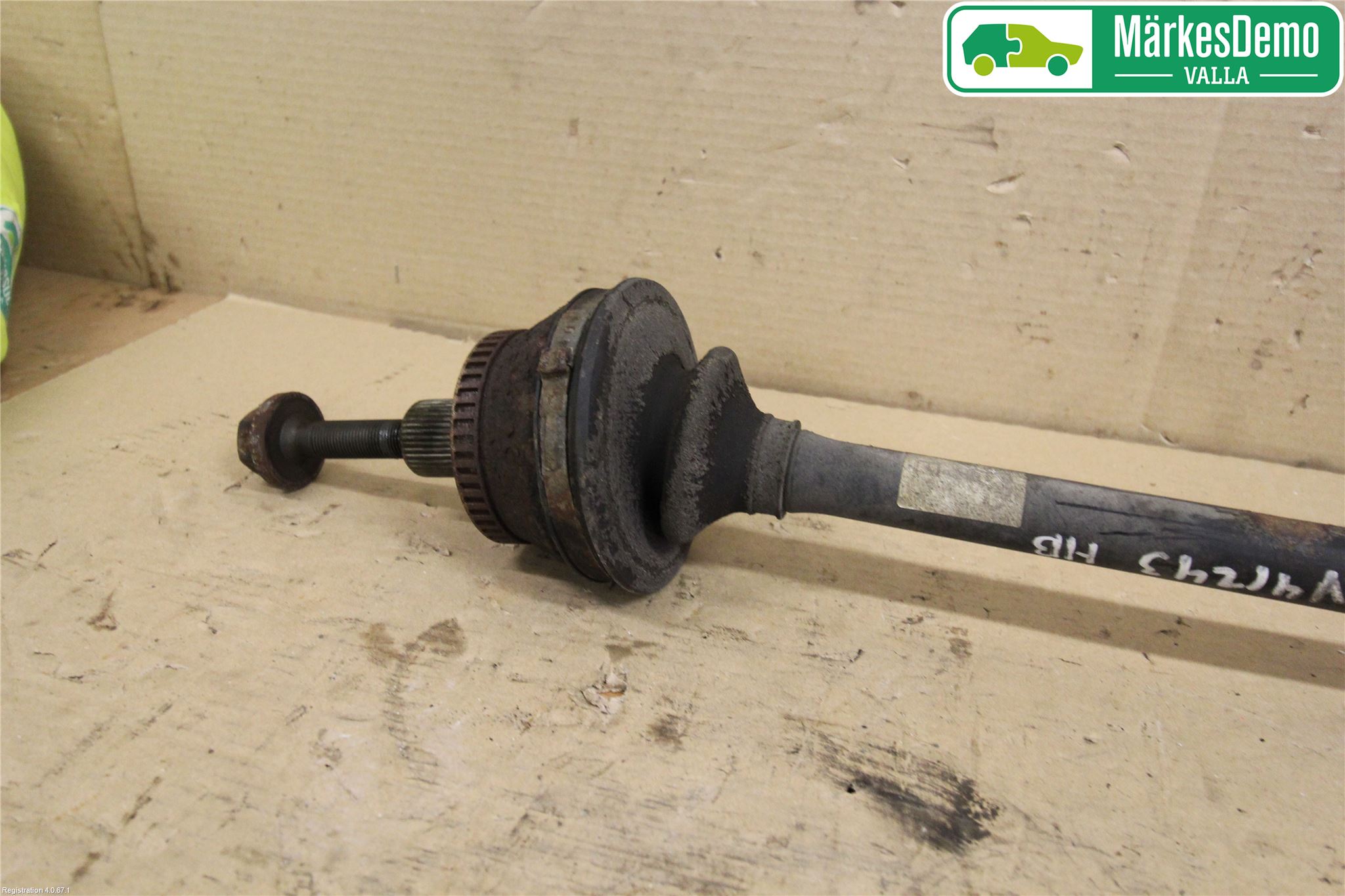Audi A8/S8 4D 94-02 Drivaxel Bak Höger
