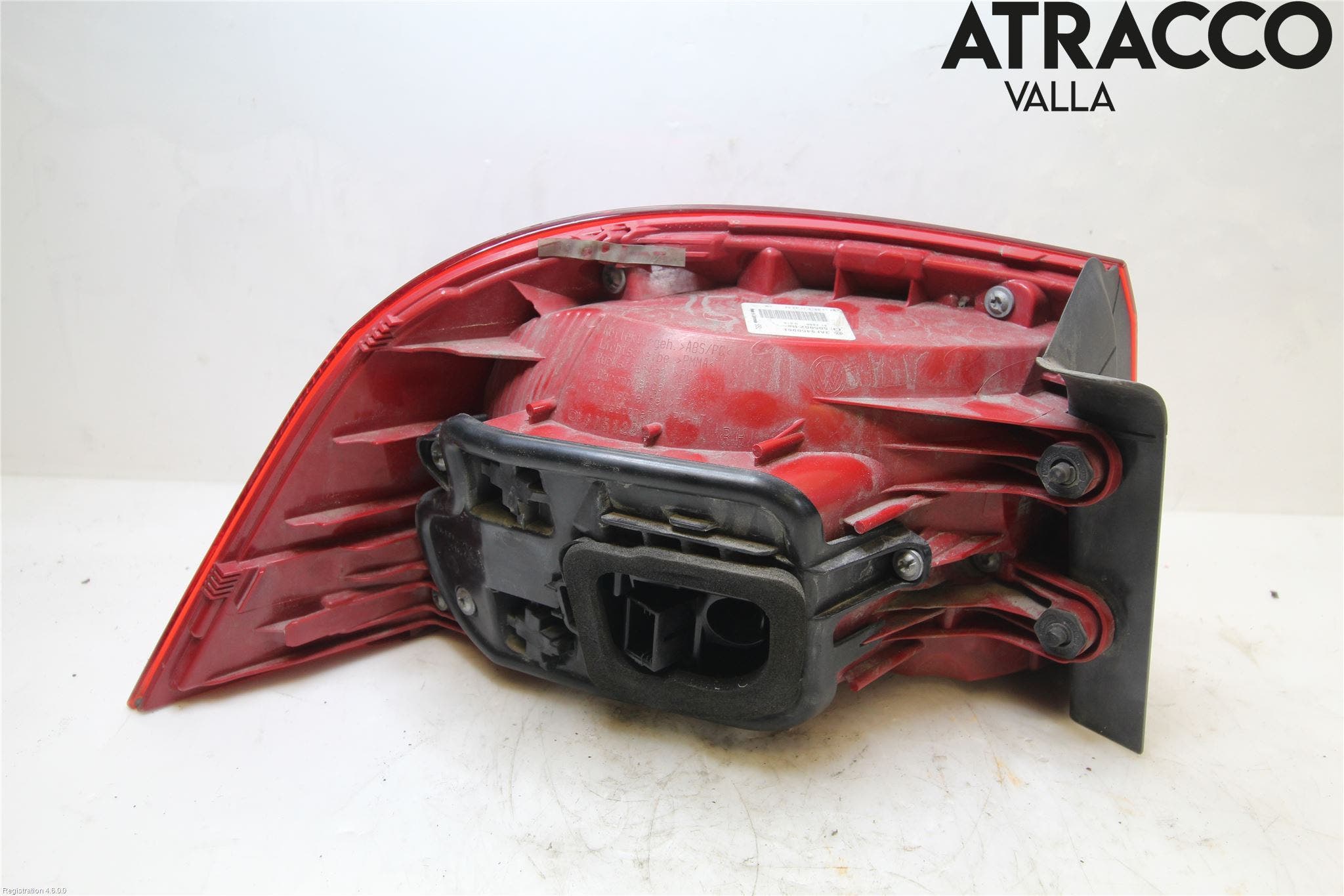 Volkswagen VW PASSAT 11-14 Bakljus Höger