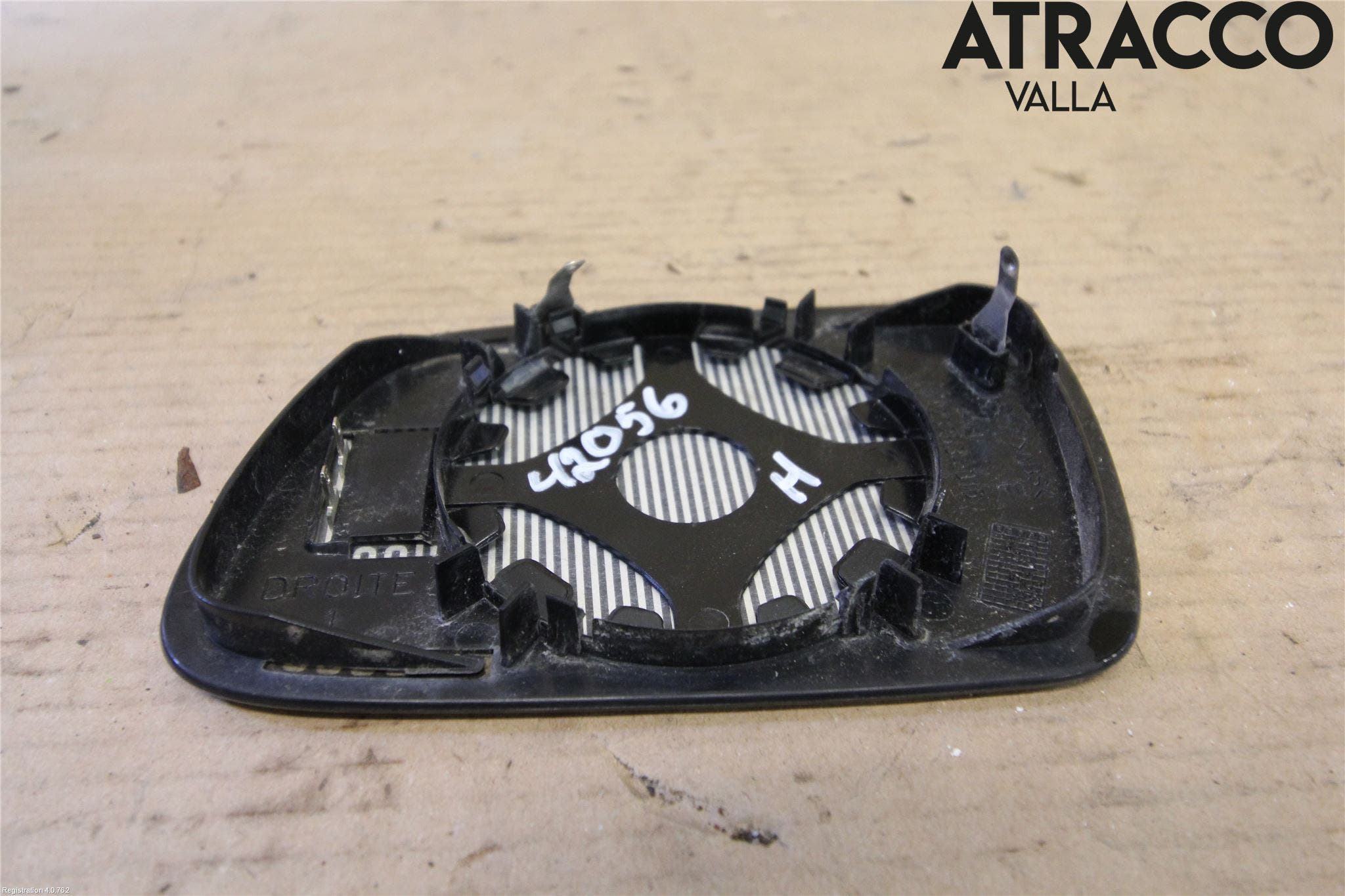 Peugeot 407 Spegelglas Hö