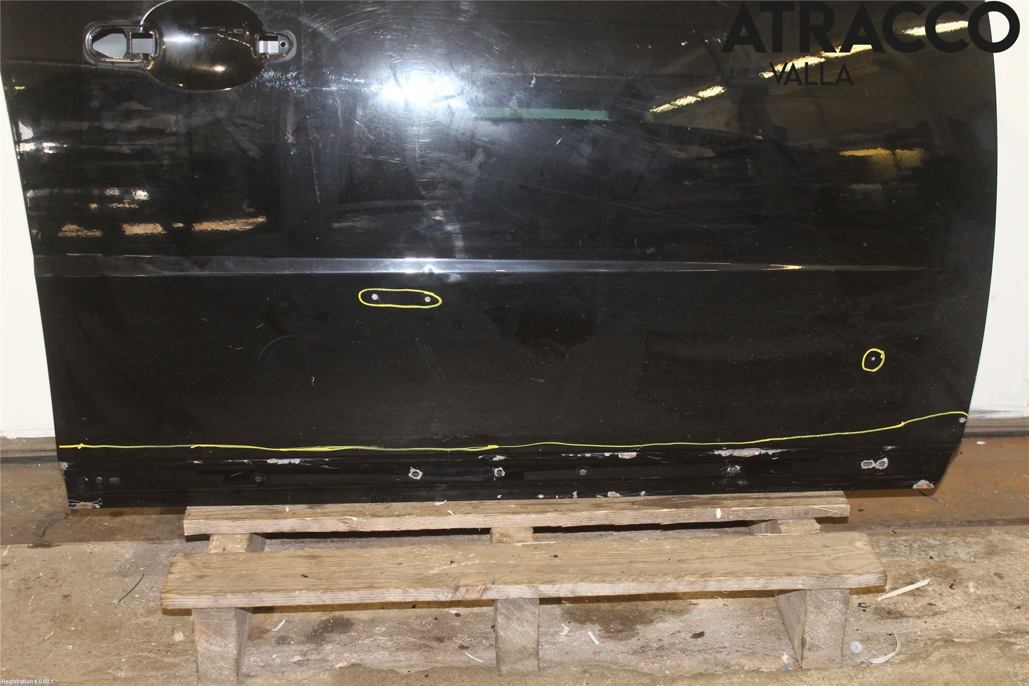 Volvo V70 08-13 Dörr Fram Höger