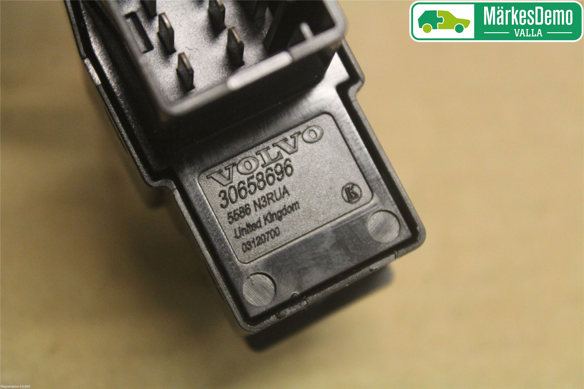 Volvo V70 05-08 Strömställare Elhiss