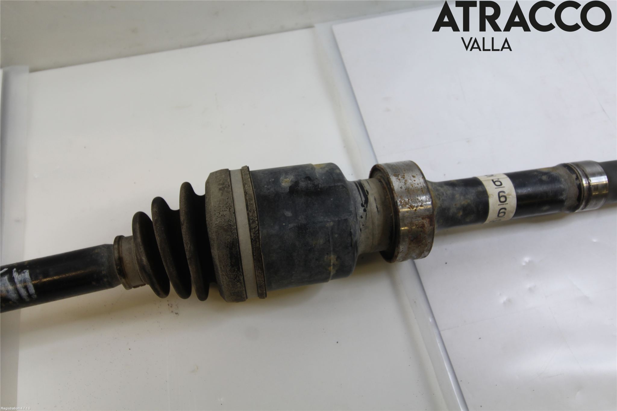 Mazda CX-5 17- Drivaxel Fram Höger