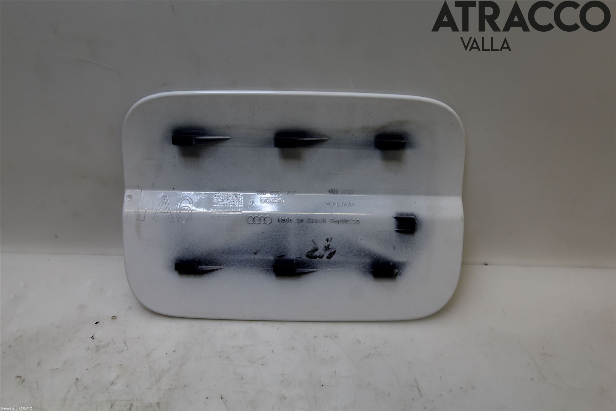 Audi A6 ALLROAD 12-18 Tanklucka