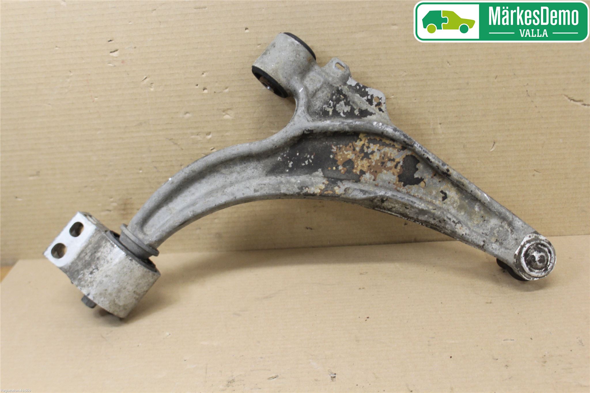 Opel ASTRA J 10-15 Bärarm Fram Undre Vä