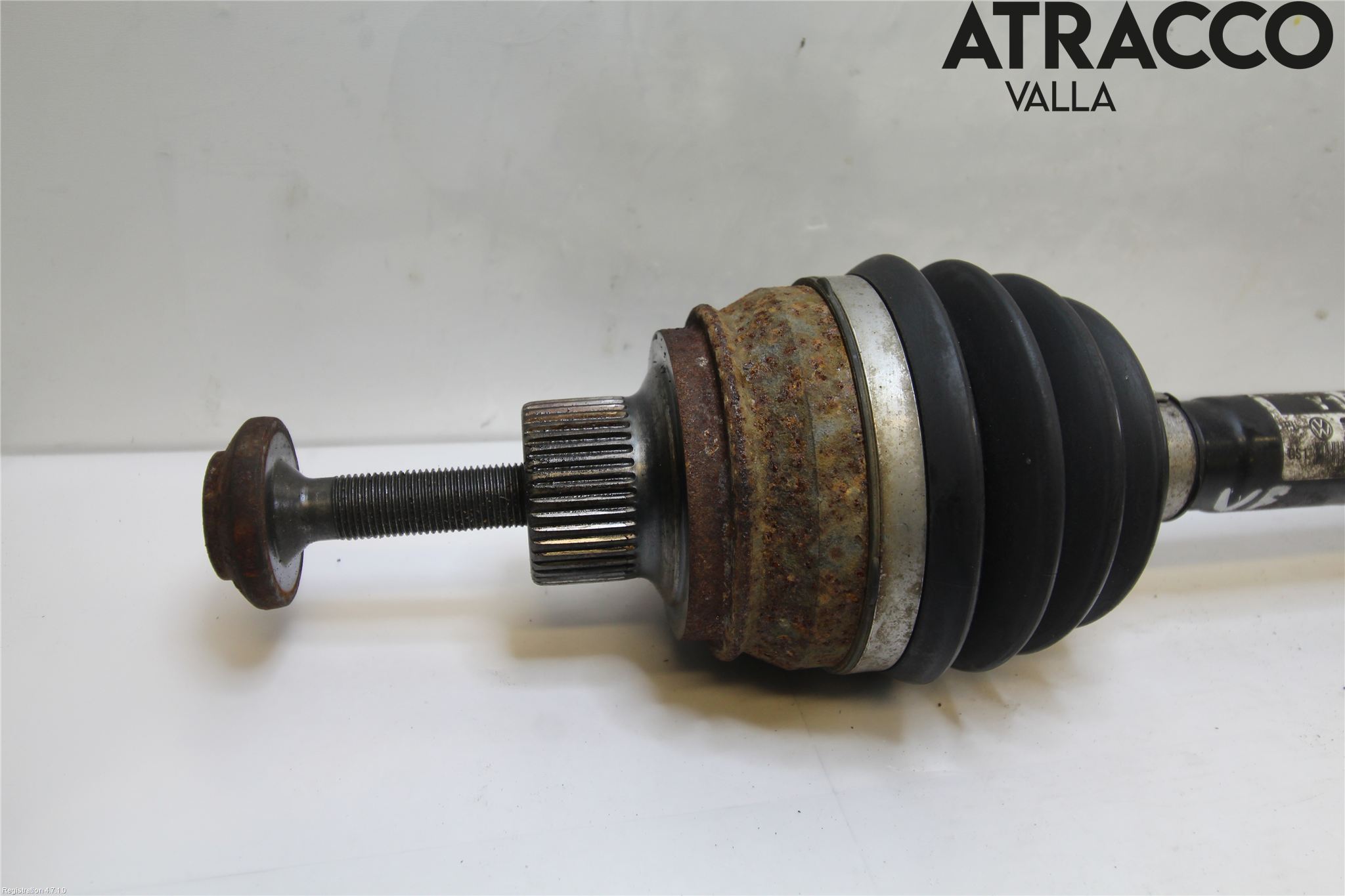 Audi A4 12-15 Drivaxel Fram Vänster