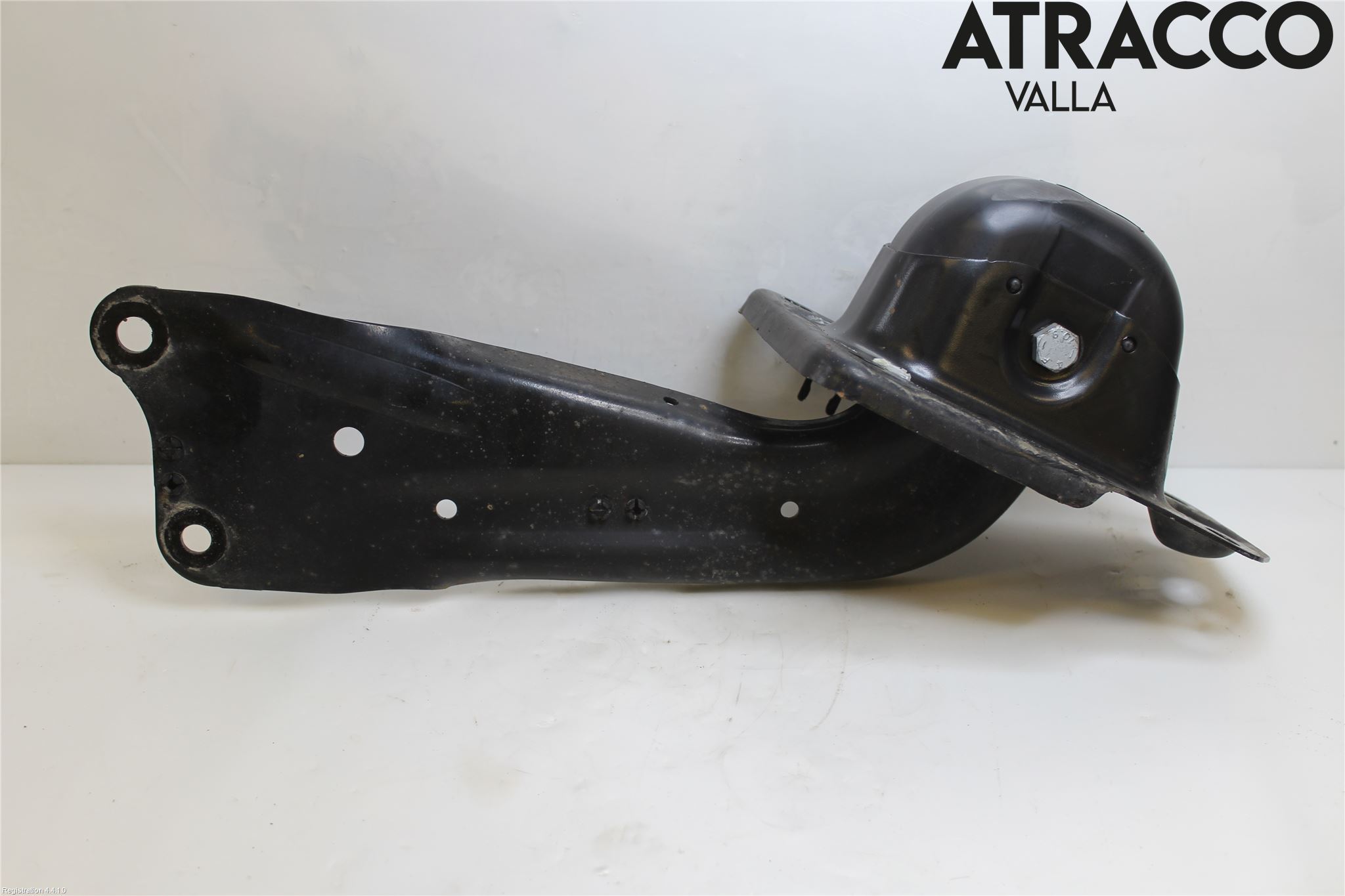 Volkswagen VW PASSAT 15-19 Bärarm Bak Höger
