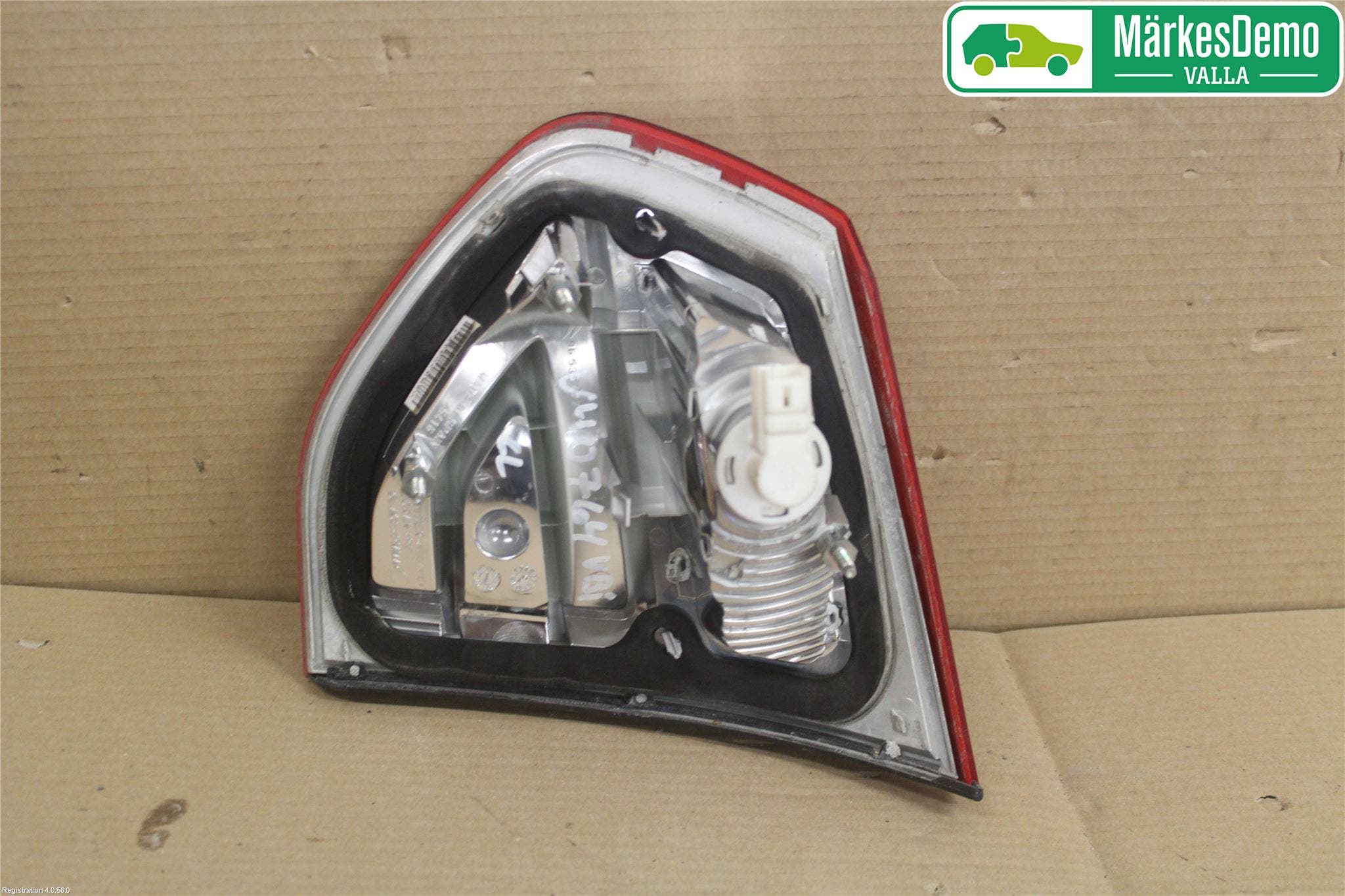 Citroen C4 PICASSO 06-13 Bakljus Lucka Vä