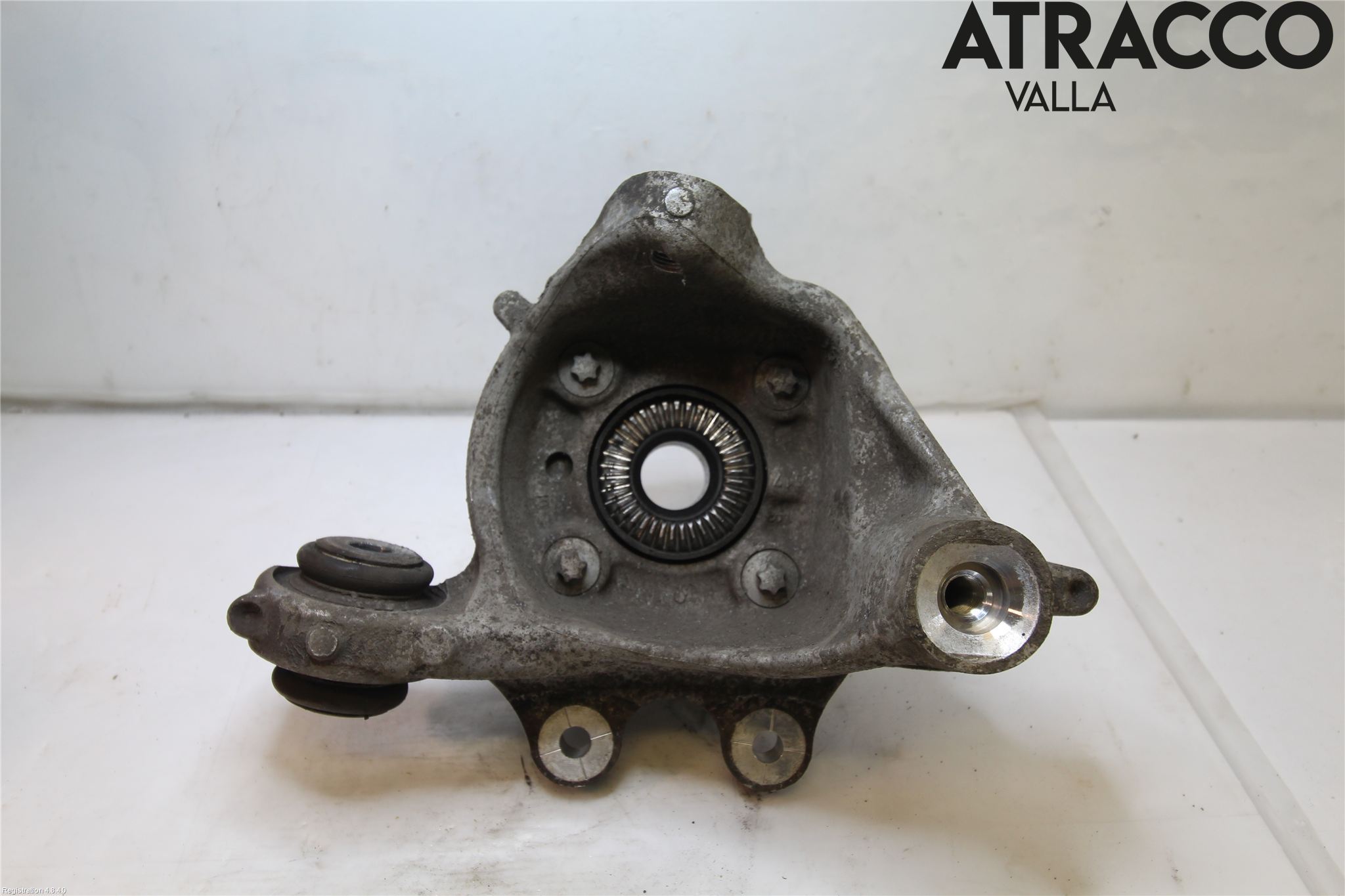BMW 5 F10/F11/F18 09-17 Hjullagerhus-Spindel Hö B