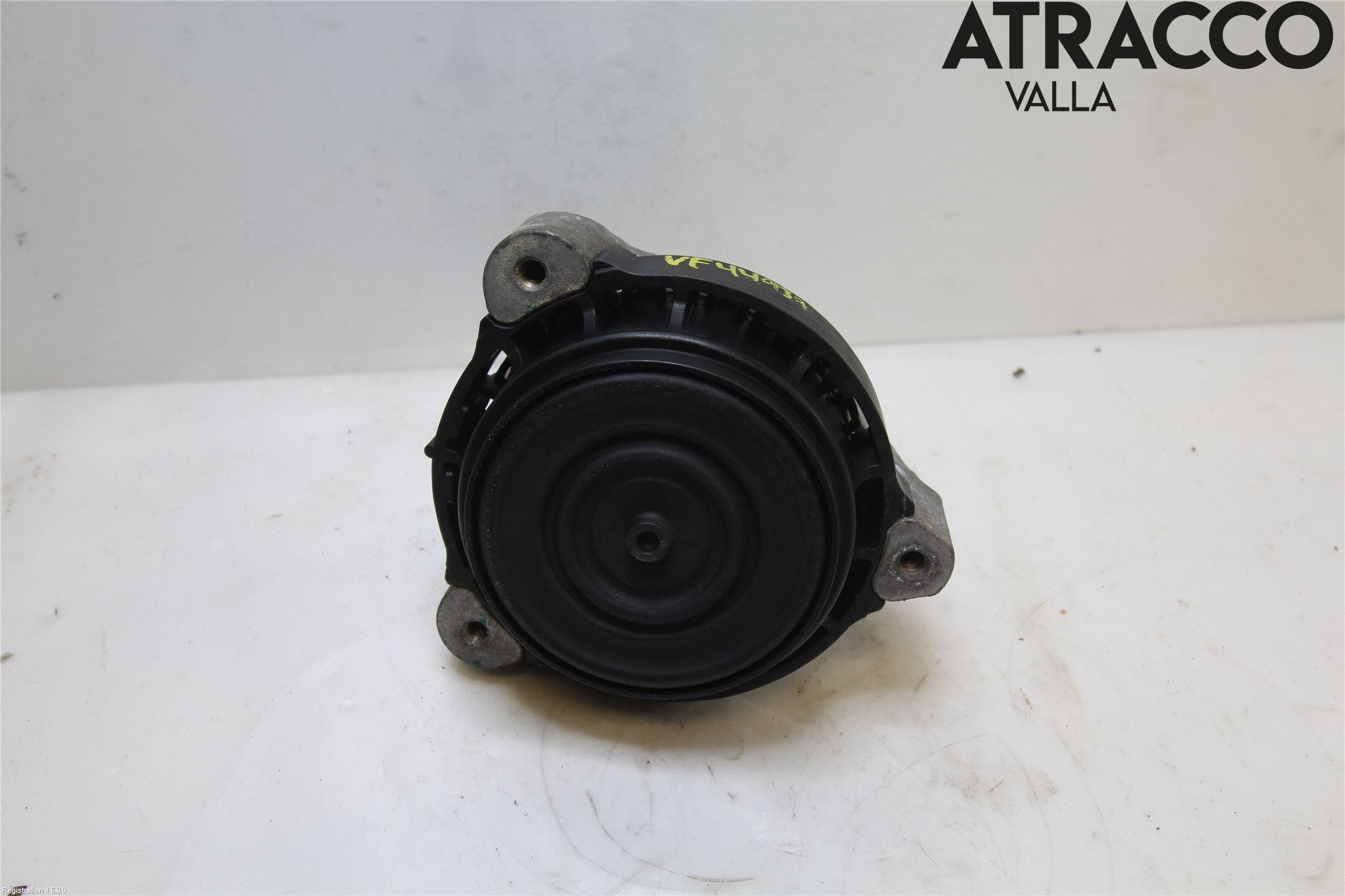 BMW 5 G30/G31/F90 17-23 Motorfäste