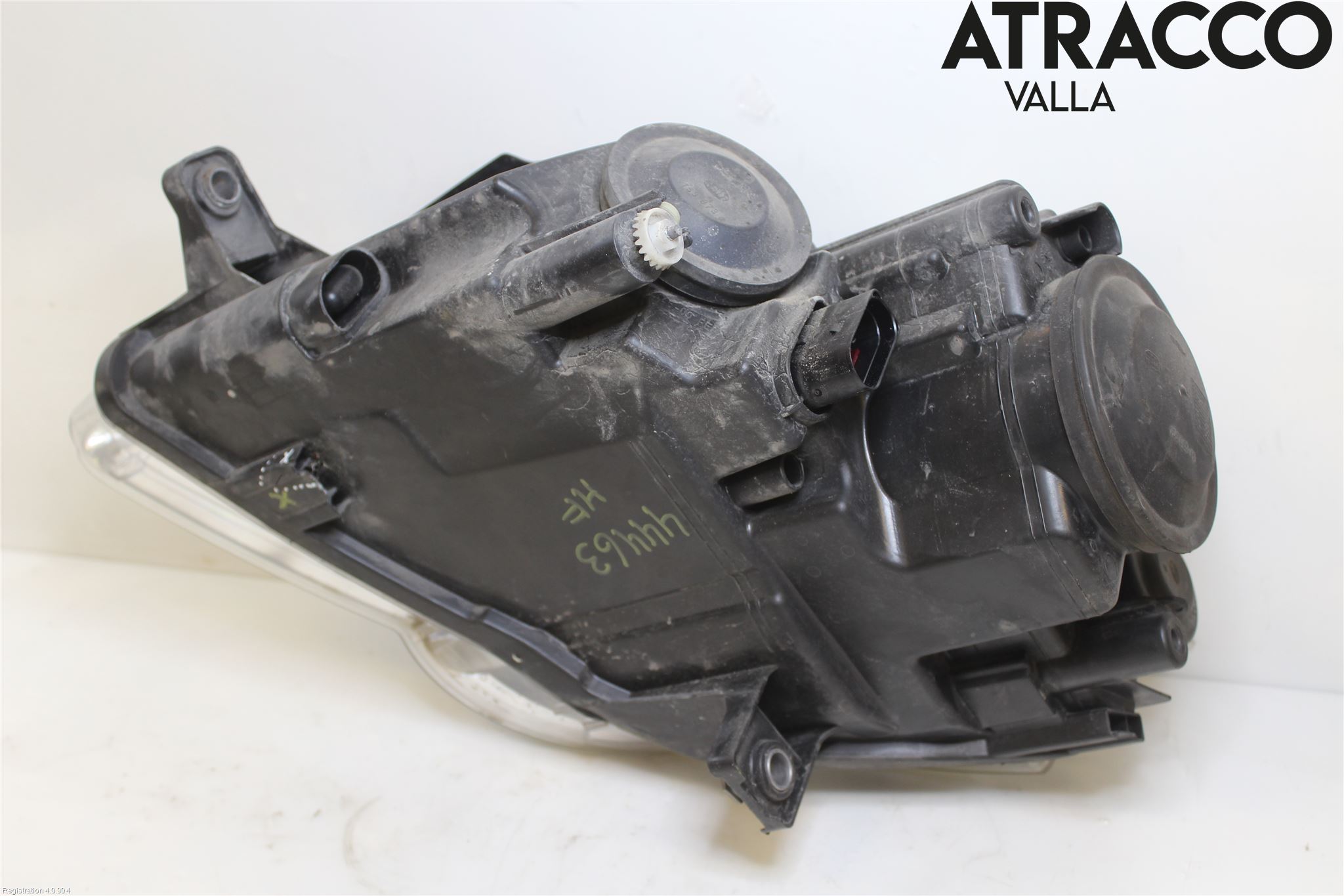 Volkswagen VW PASSAT 05-11 Strålkastare Höger