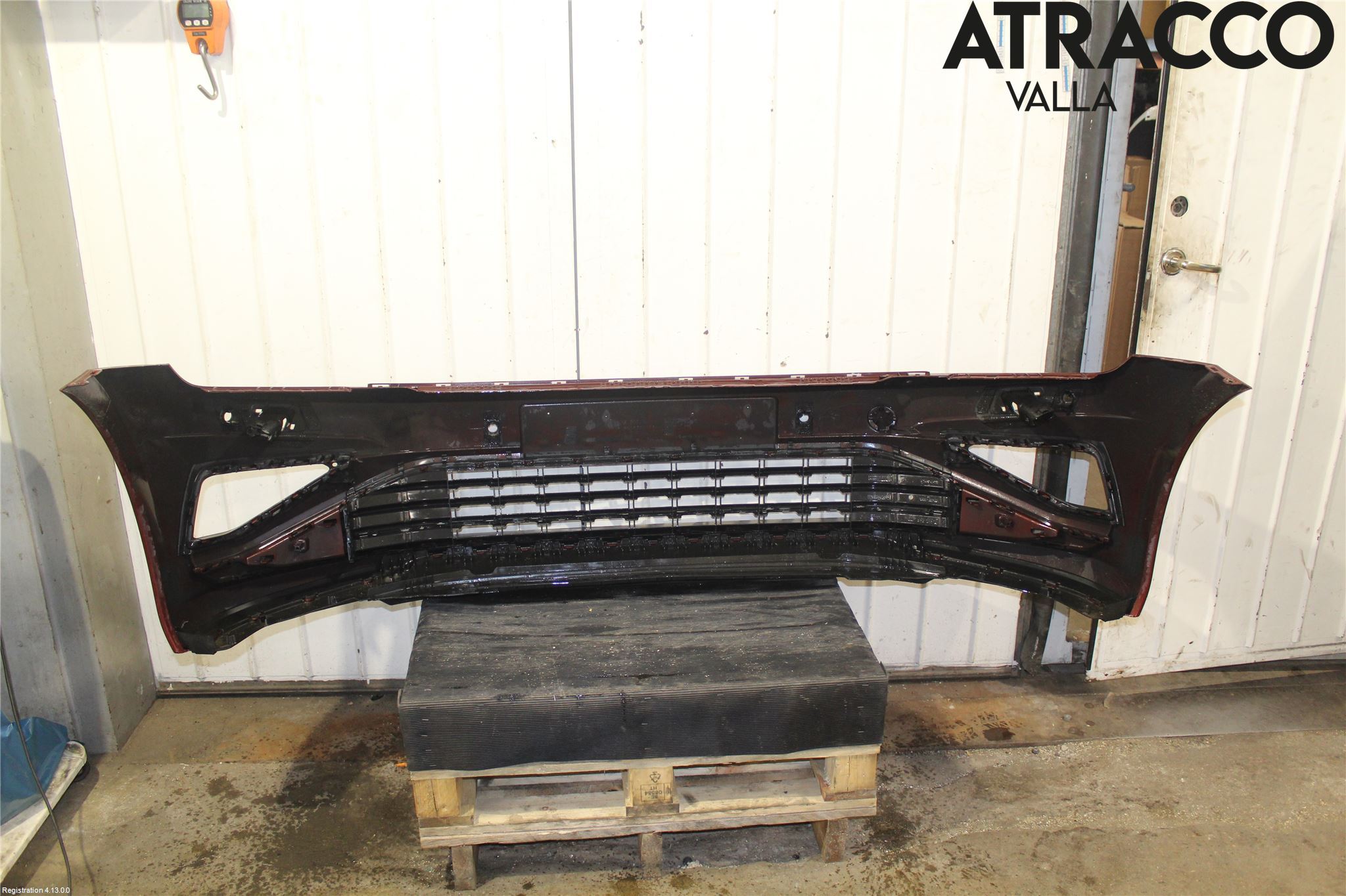 Volkswagen VW GOLF SPORTSVAN 15-20 Stötfångarbeklädnad Fram
