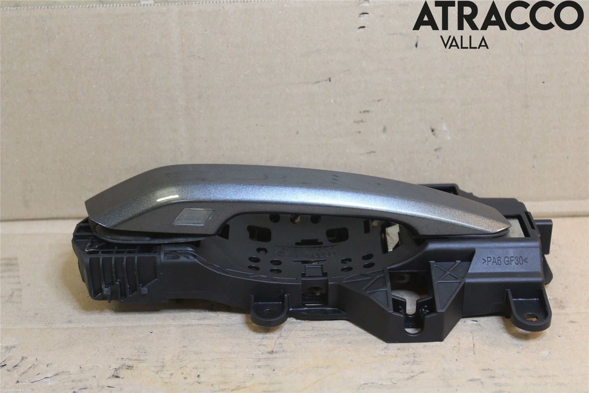 Audi A4/S4 B9 16-19 Dörrhandtag Yttre Hö