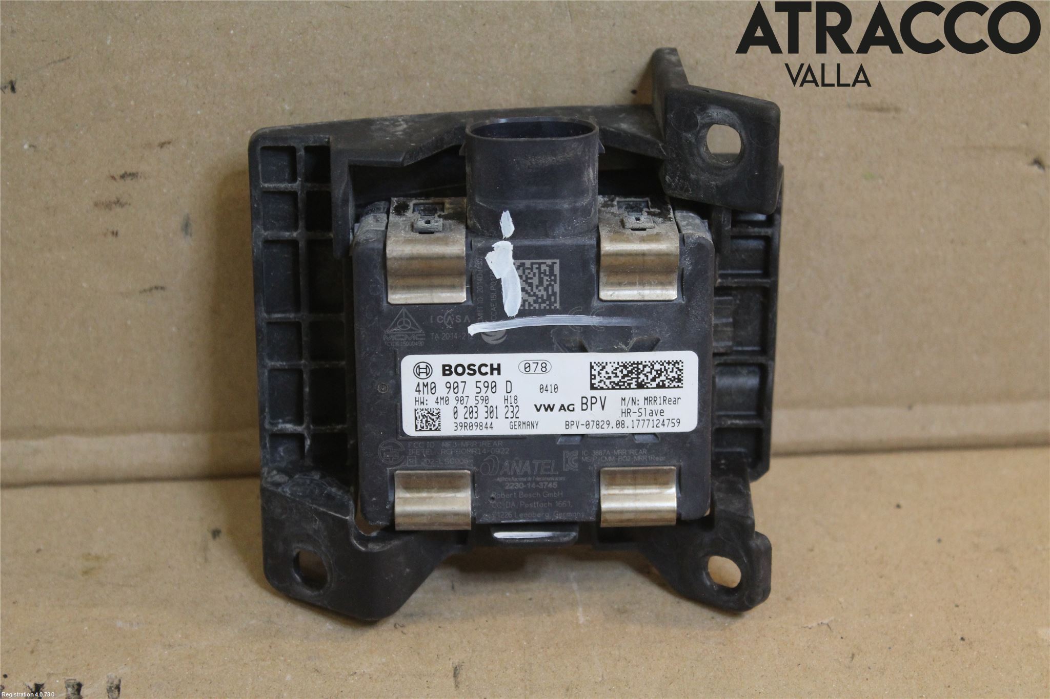 Audi A4/S4 B9 16-19 Sensor Aktivt Kollisionsskydd