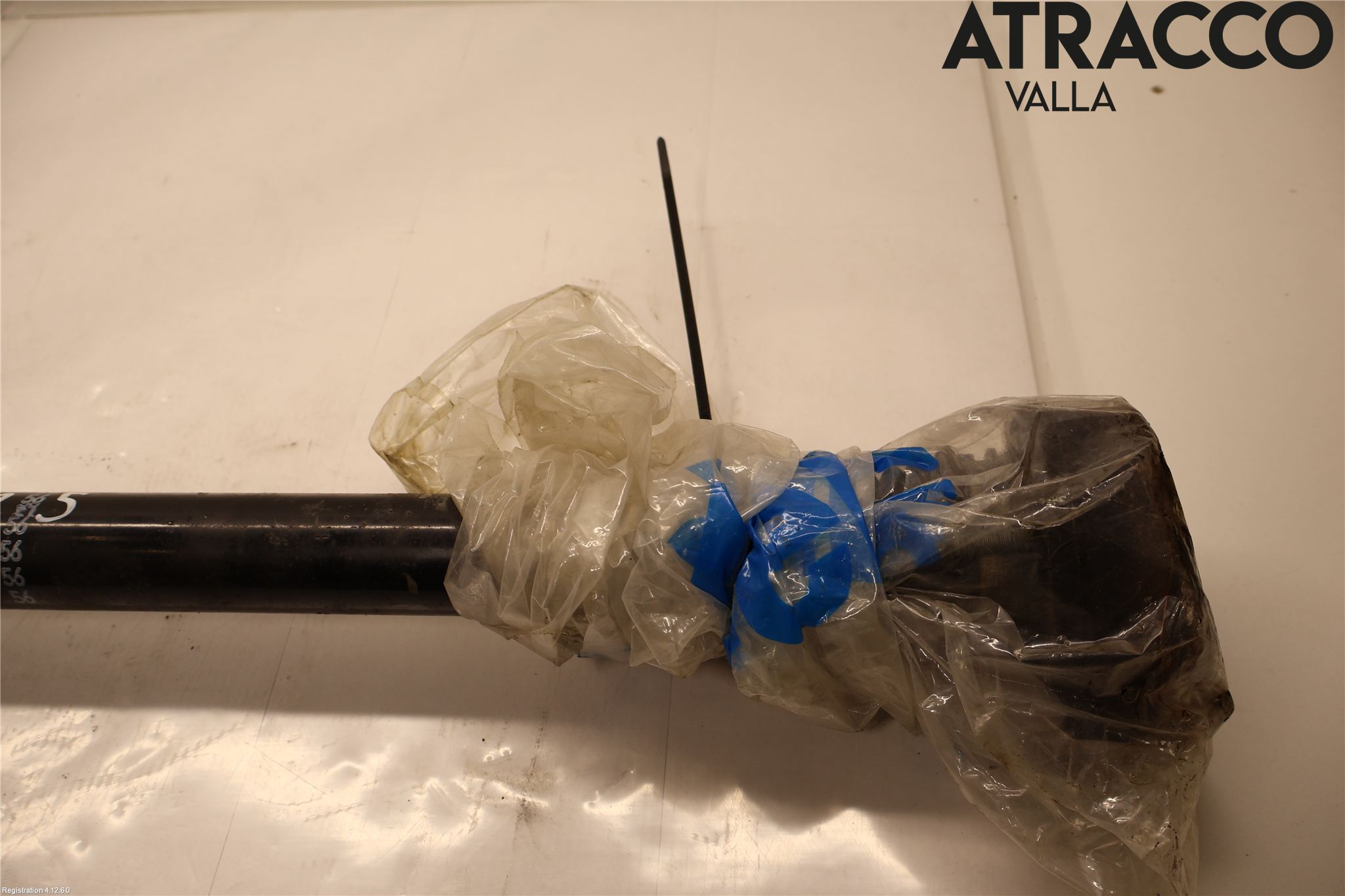 Volkswagen VW GOLF VI 09-13 Drivaxel Fram Höger