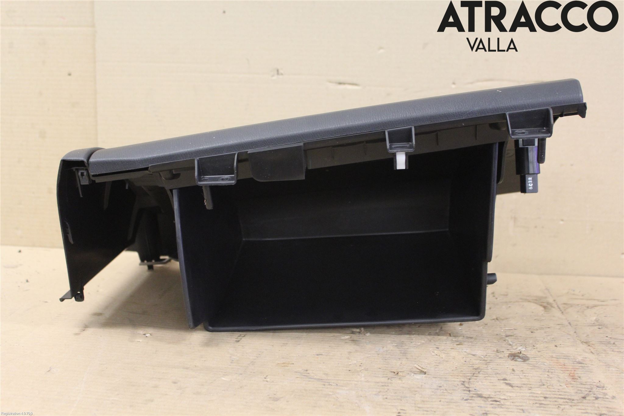 Mazda 3 III 14-19 Handskfack