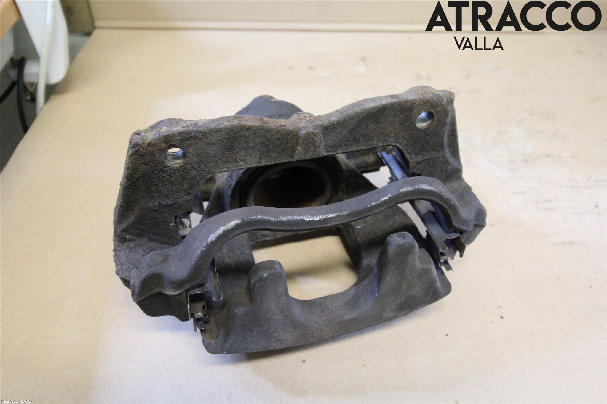 Toyota AVENSIS 09-15 Bromsok Fram Höger