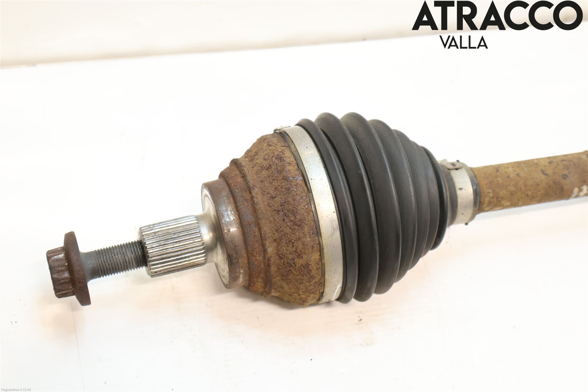 Volkswagen VW TOURAN 16- Drivaxel Fram Vänster