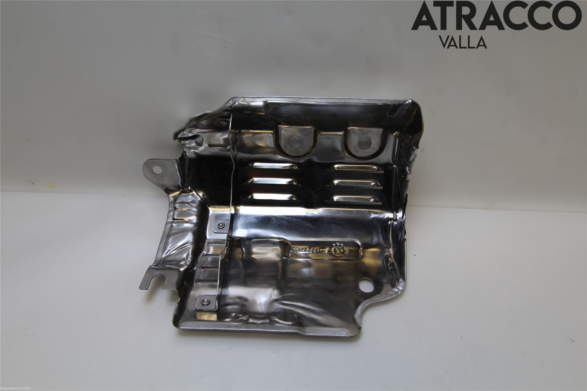 Peugeot 2008/E-2008 20- Avgas Förvärmningsplåt