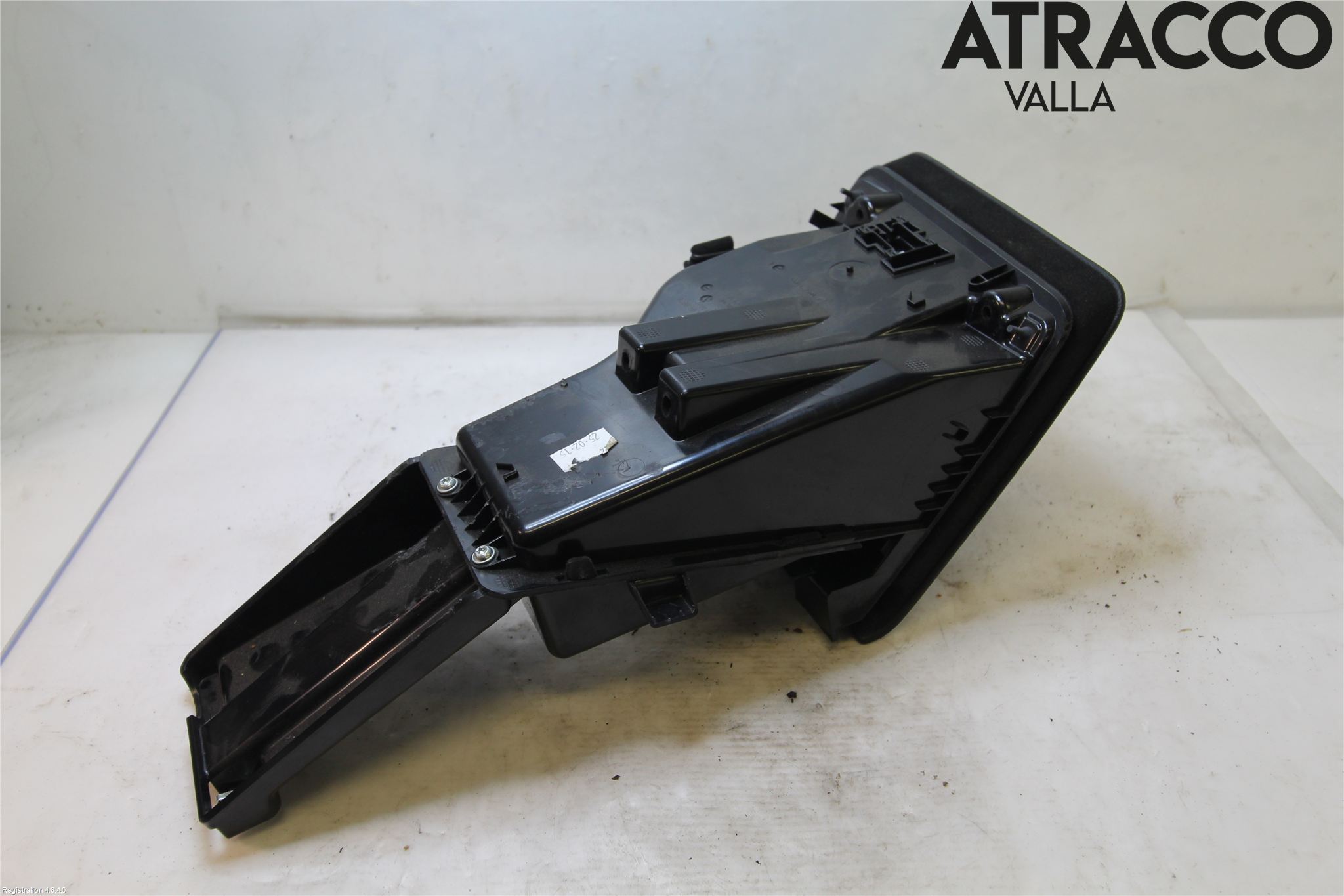 Maserati GHIBLI Instrumentbräda Förvaringsfack