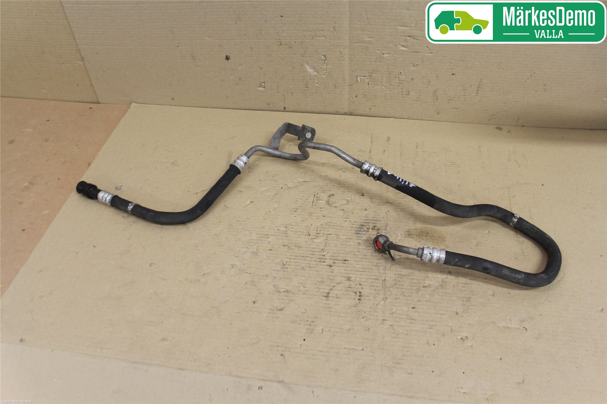 BMW 5 E60/61 Sed/Tou 02-10 Styrservoslang-Slangar