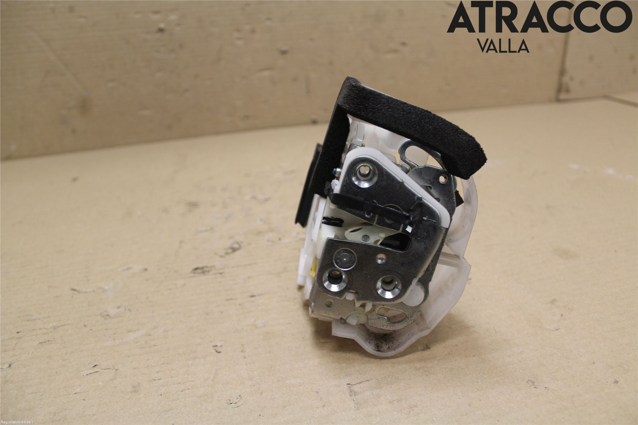 Subaru FORESTER SH  08-13 Låskista-Dörrlås