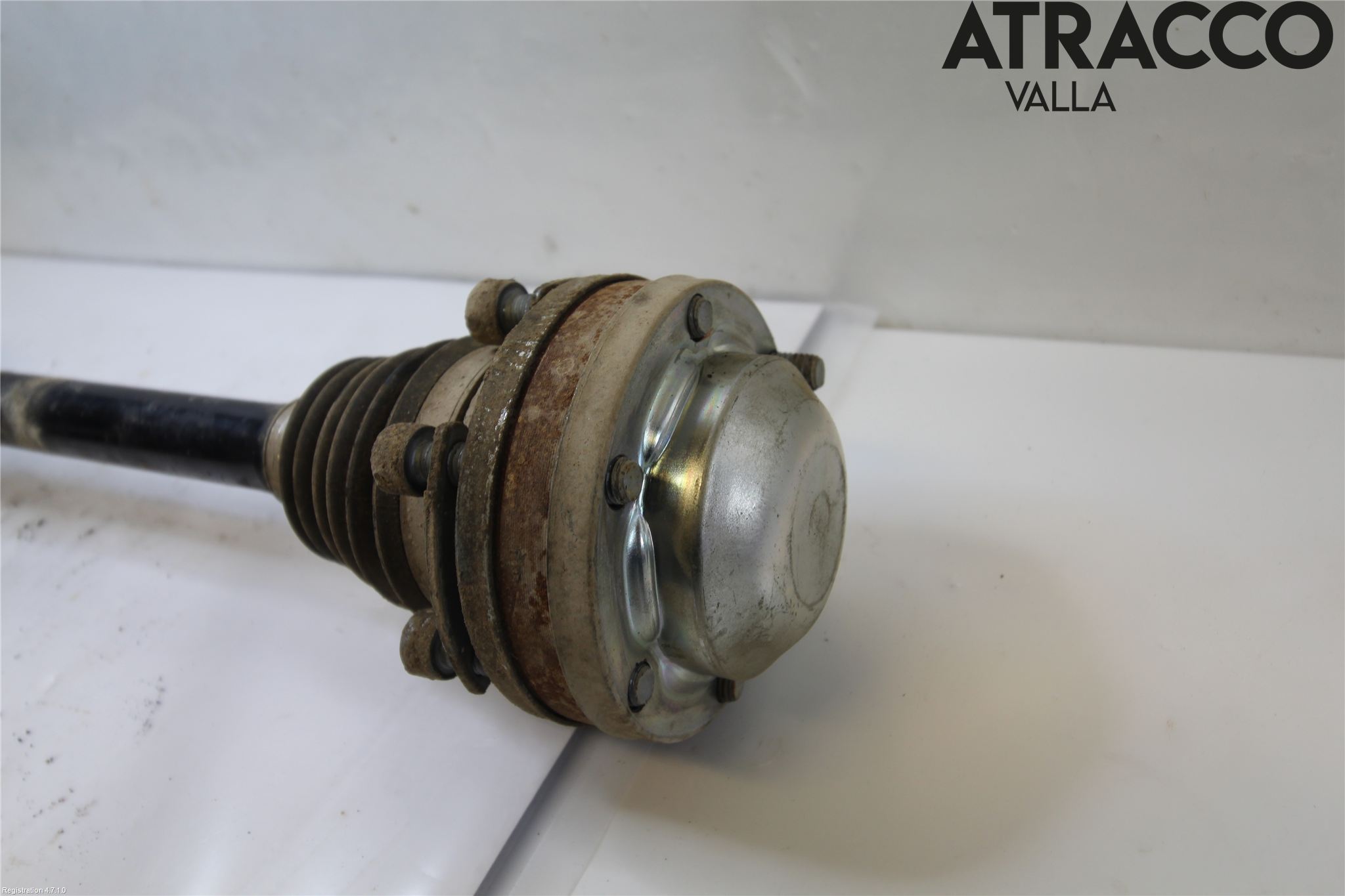 Volkswagen VW CADDY 16-20 Drivaxel Fram Vänster