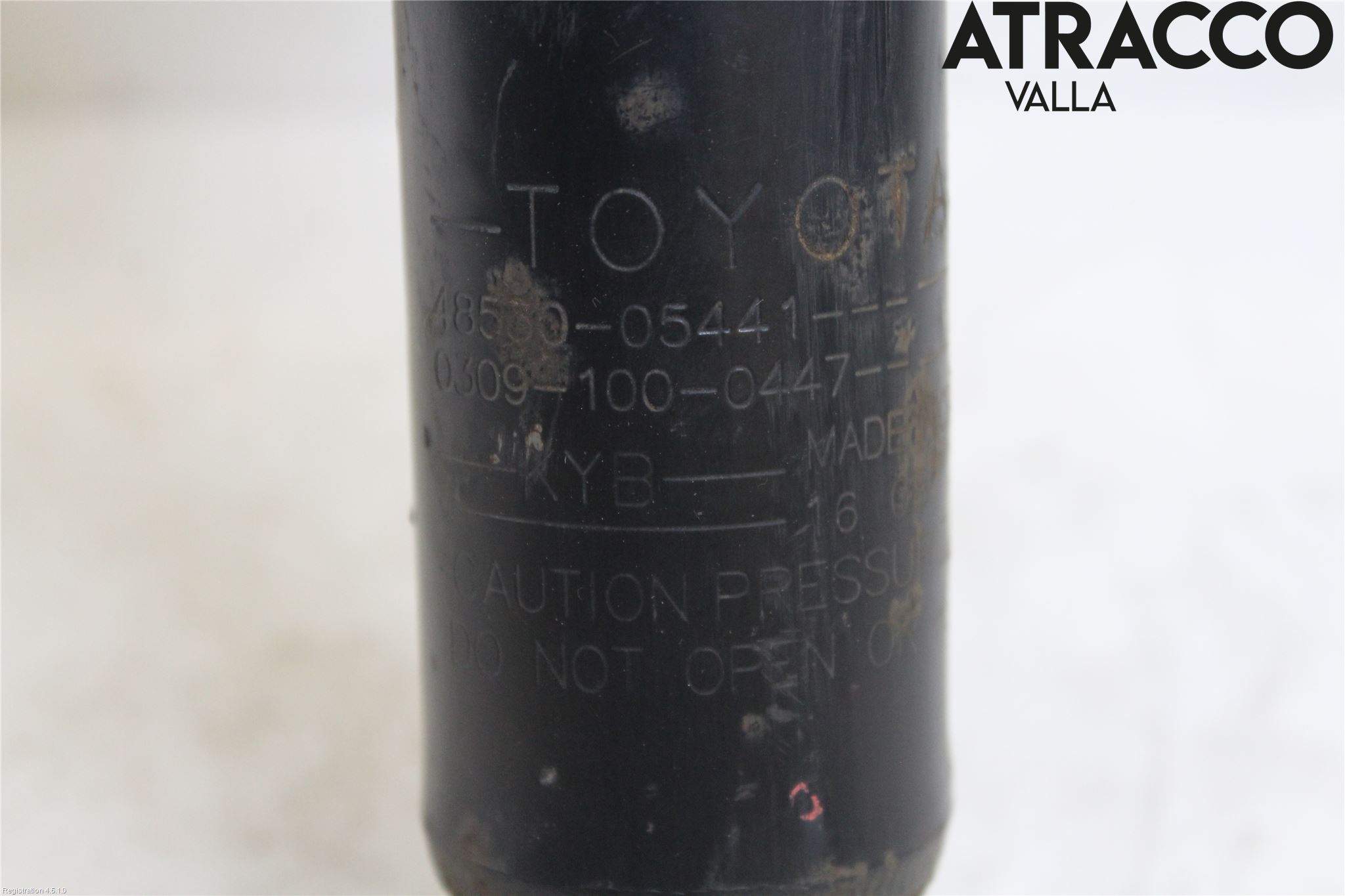 Toyota AVENSIS 16-18 Stötdämpare Bak