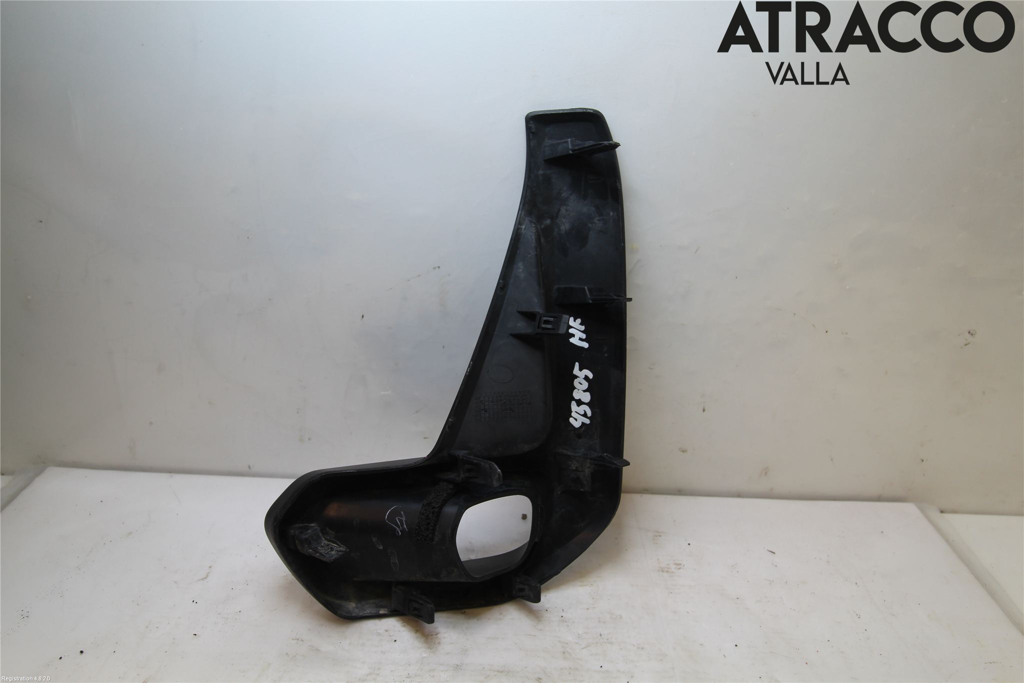 Toyota HILUX 16- Dimljussarg Fram