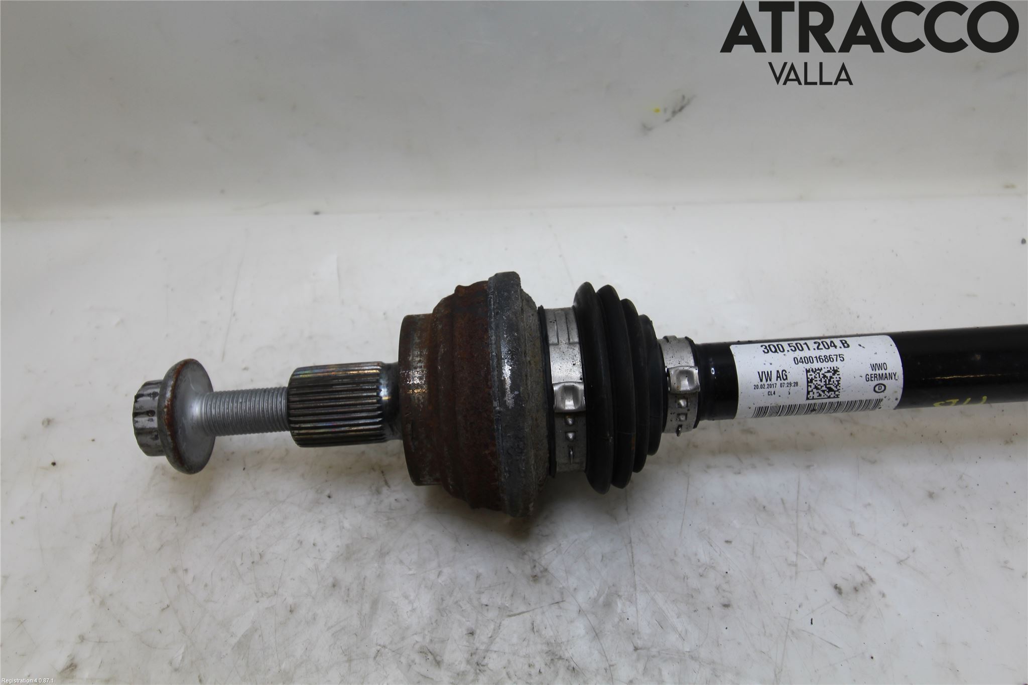 Skoda SUPERB 16-24 Drivaxel Bak Höger