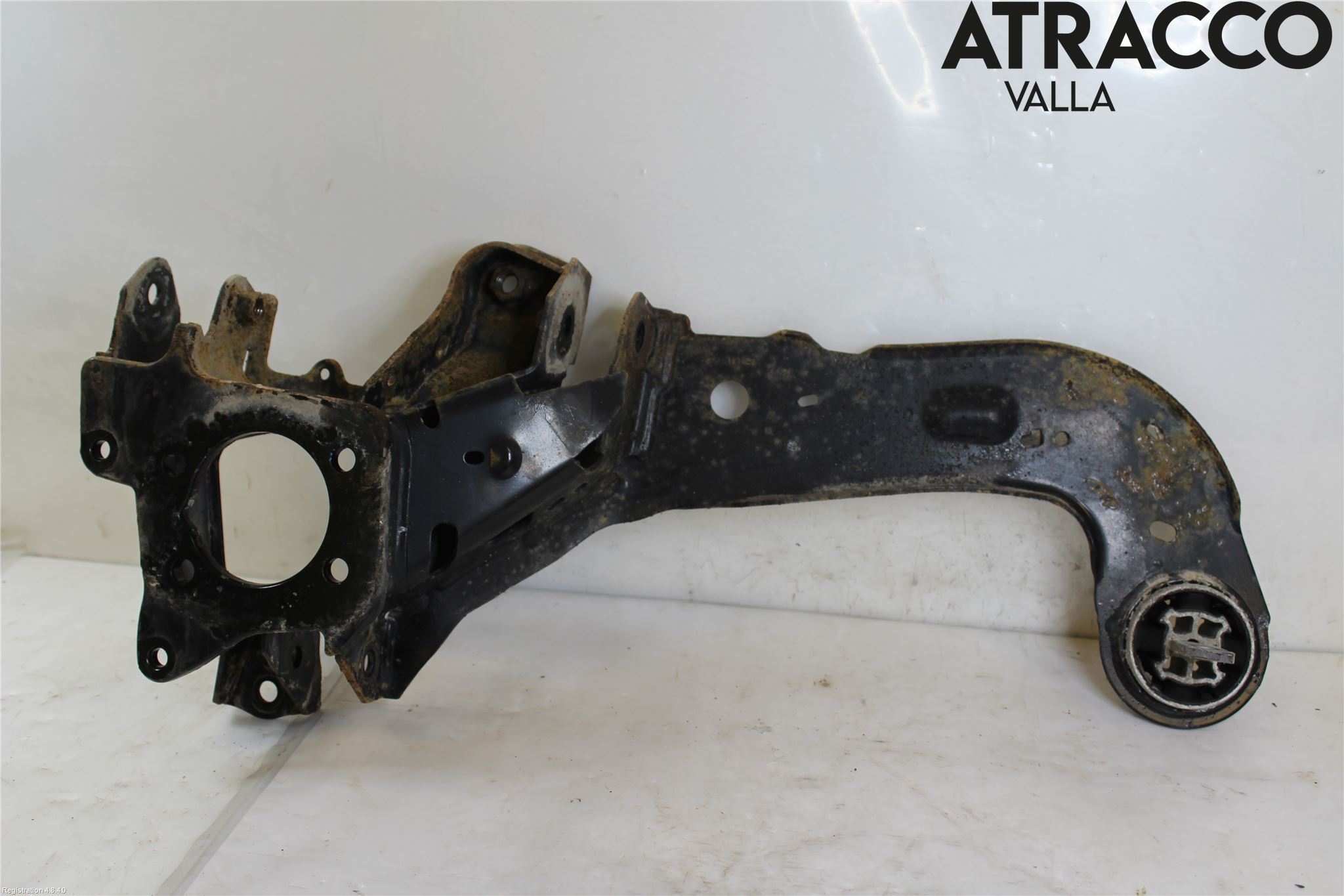 Ford FOCUS 15-18 Bärarm Bak Vänster