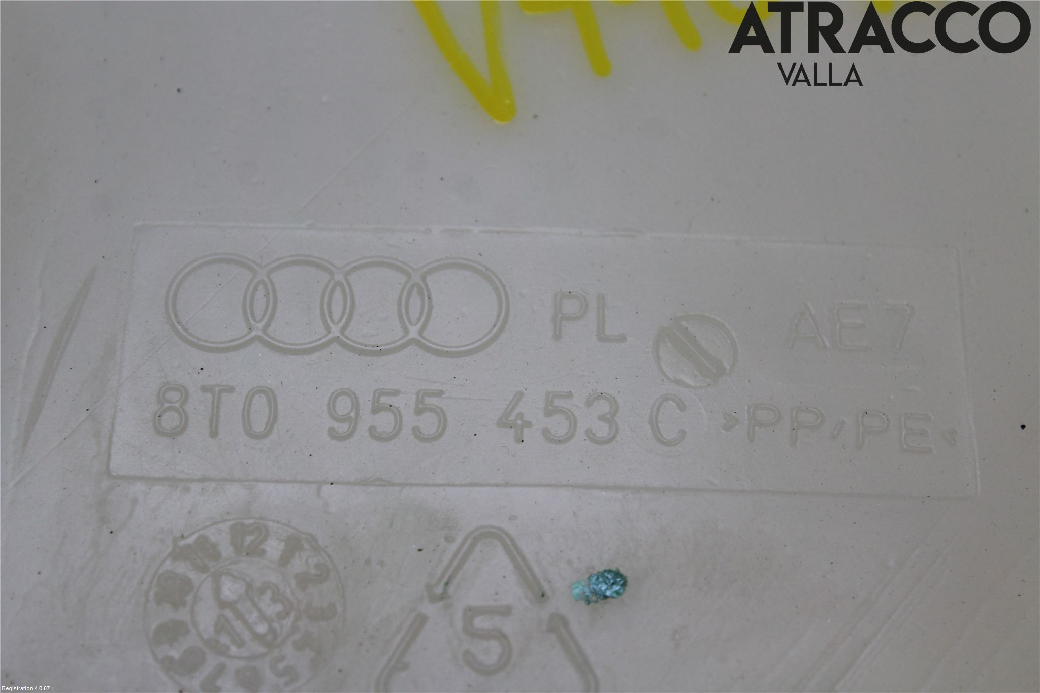 Audi A4 12-15 Spolartank Vindruta-Strål