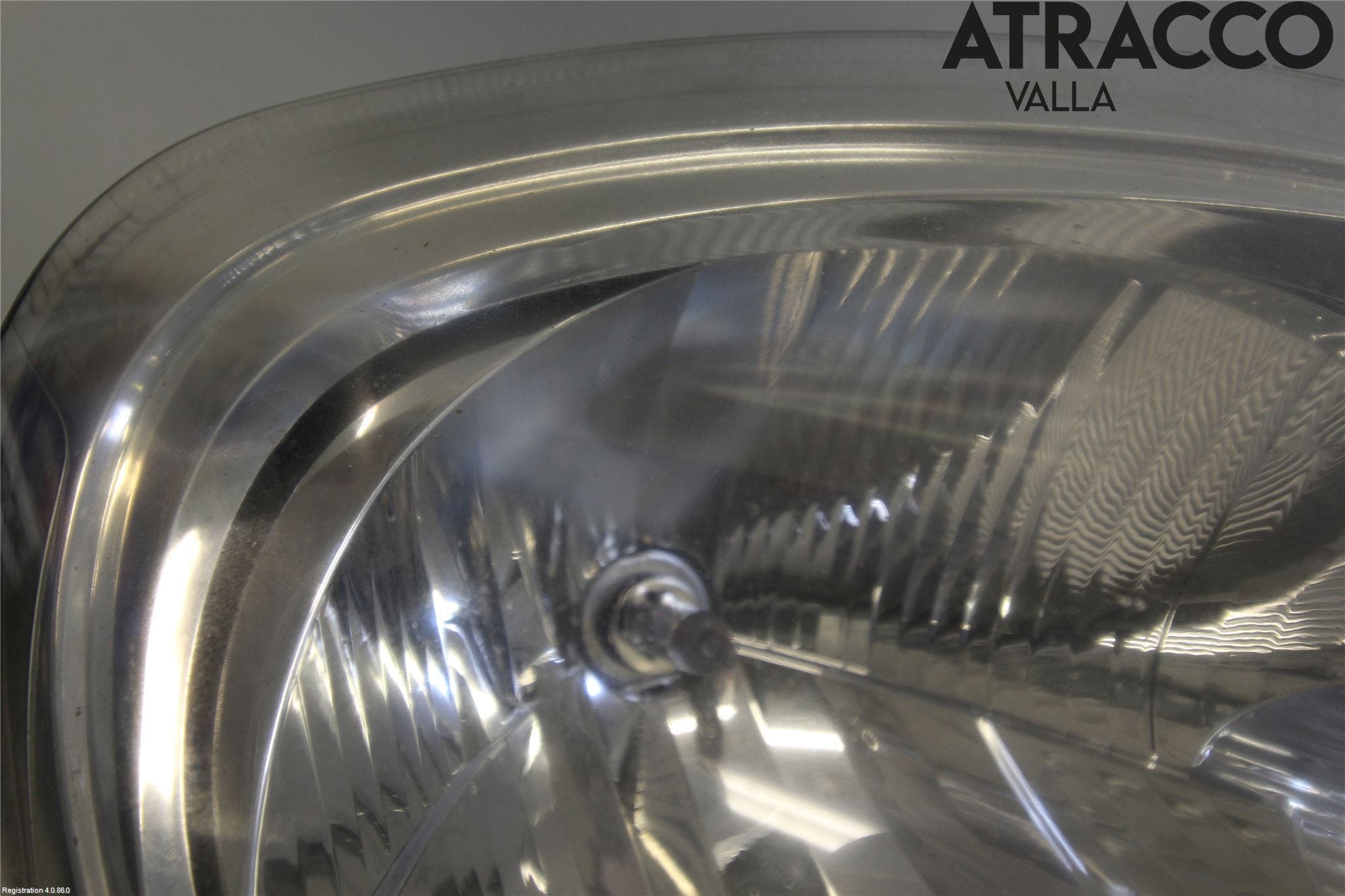 Opel VIVARO 01-14 Strålkastare Höger