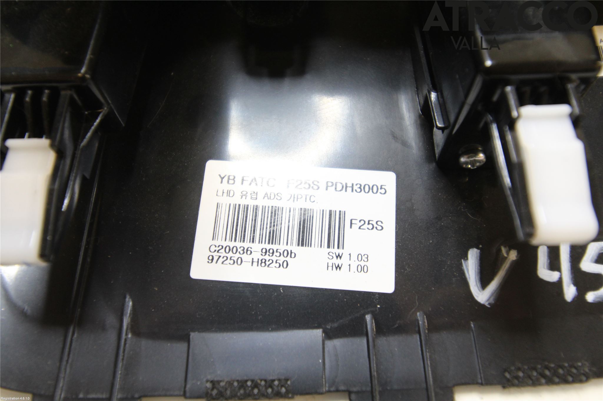 Kia STONIC 18->> Ac Styrenhet Ac Manöveren