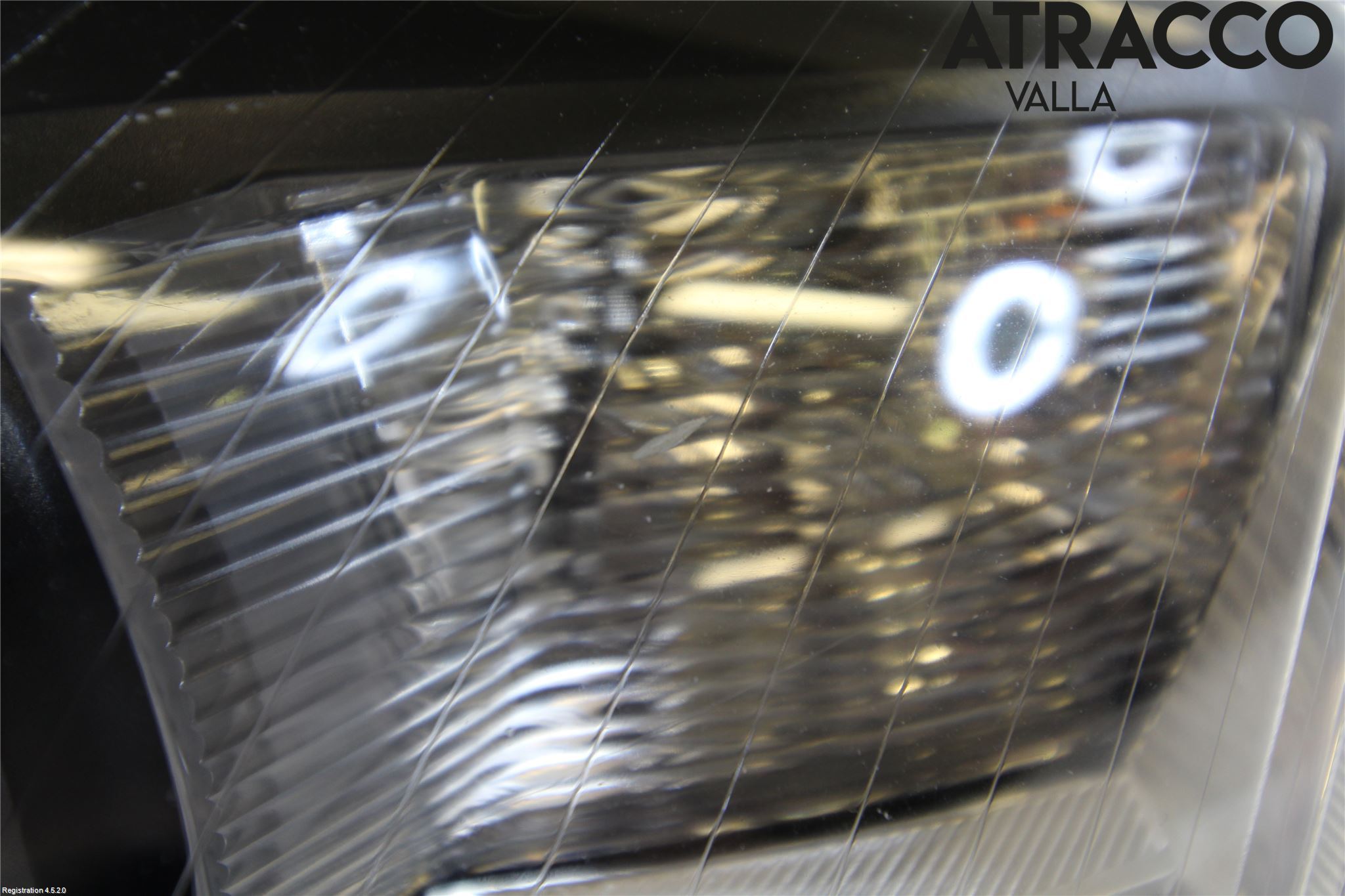 Audi A6/S6     05-11 Strålkastare Vänster