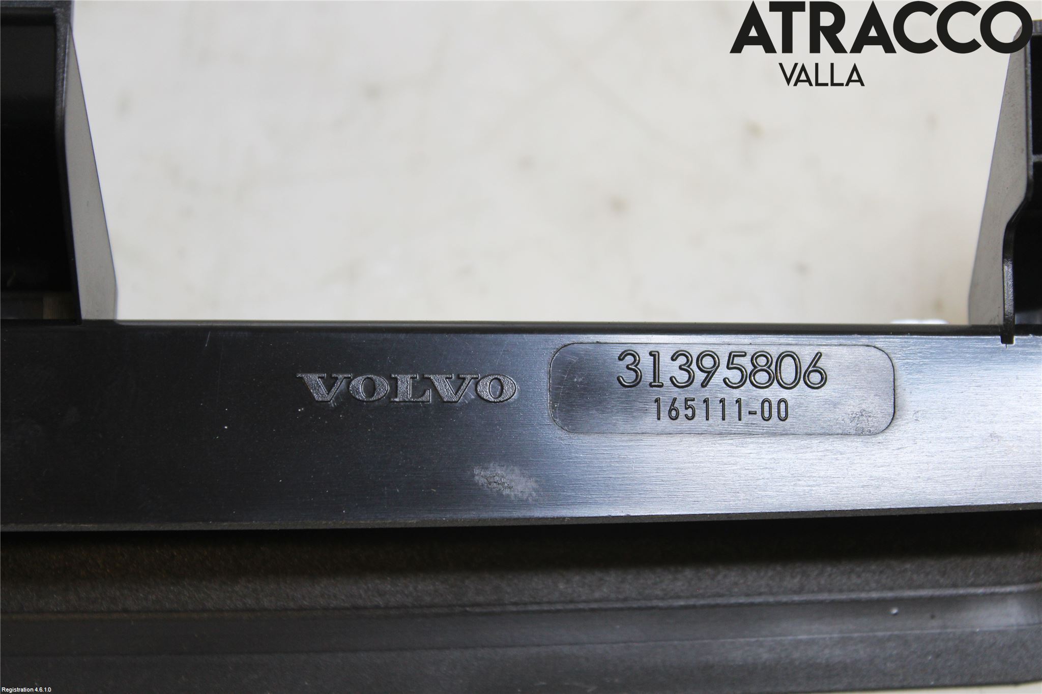 Volvo XC70 14-16 Bromsljus Bakruta