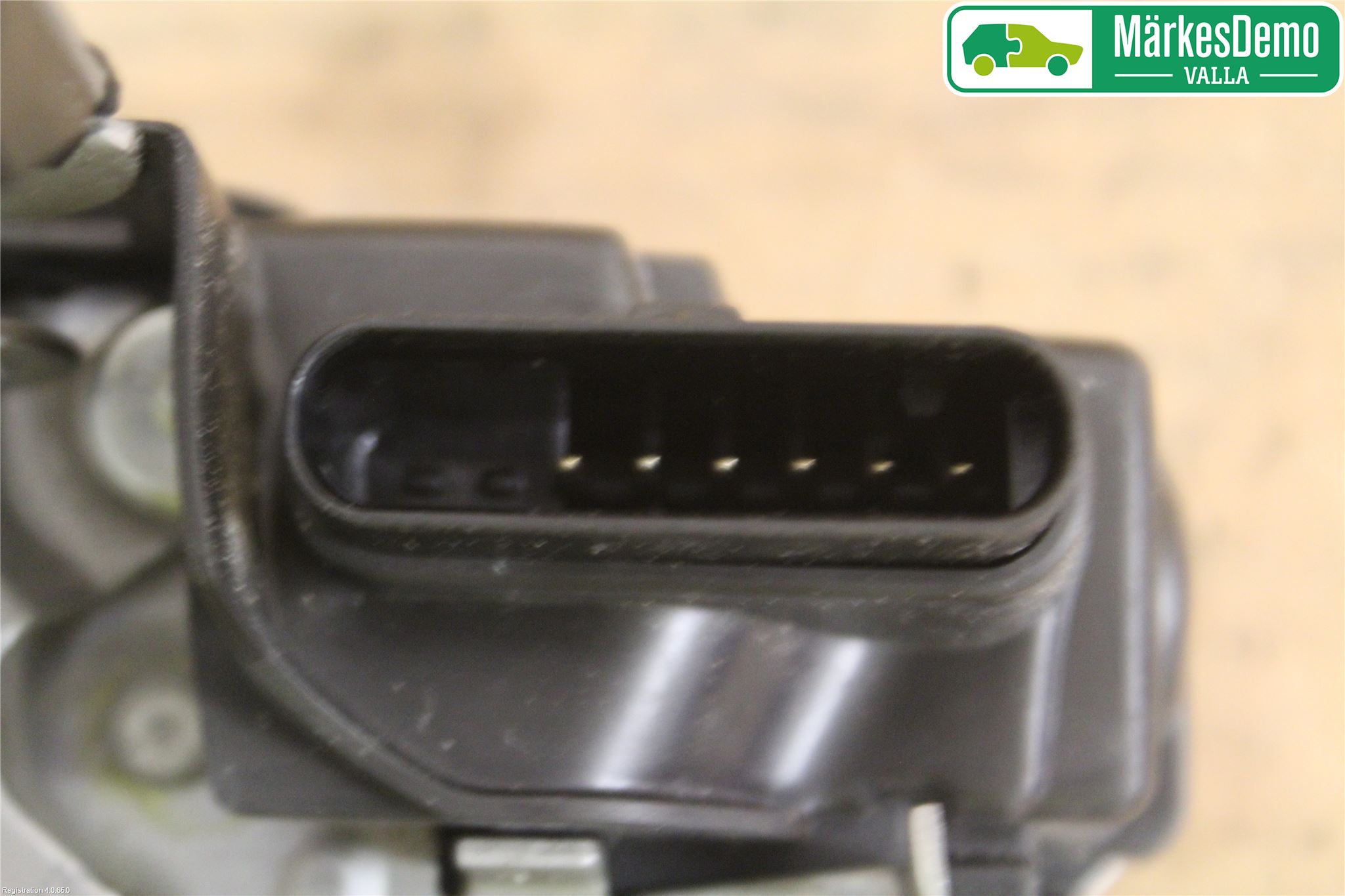 Volvo V40 12-19 Låskista-Dörrlås