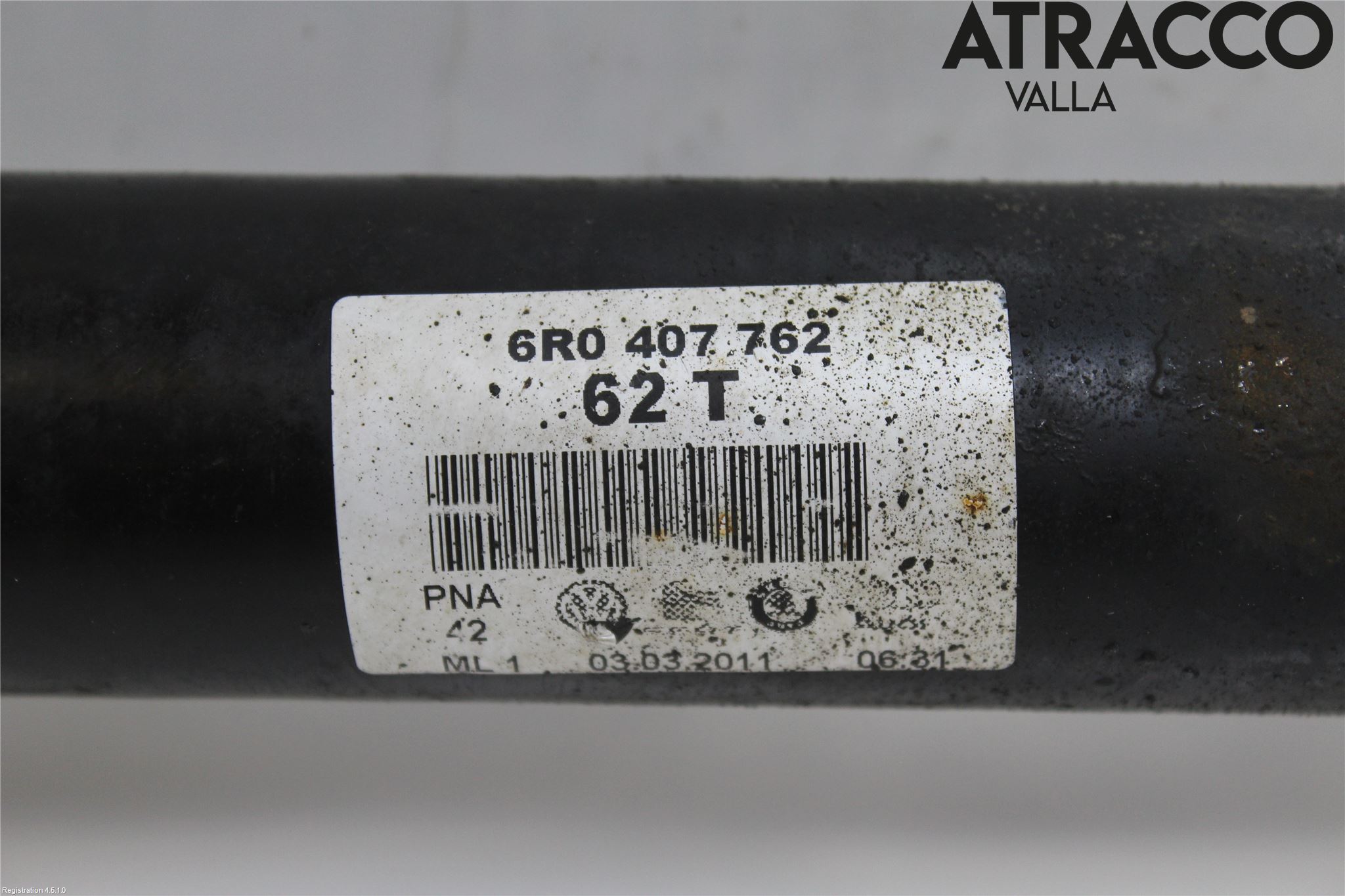 Volkswagen VW POLO 10-17 Drivaxel Fram Höger