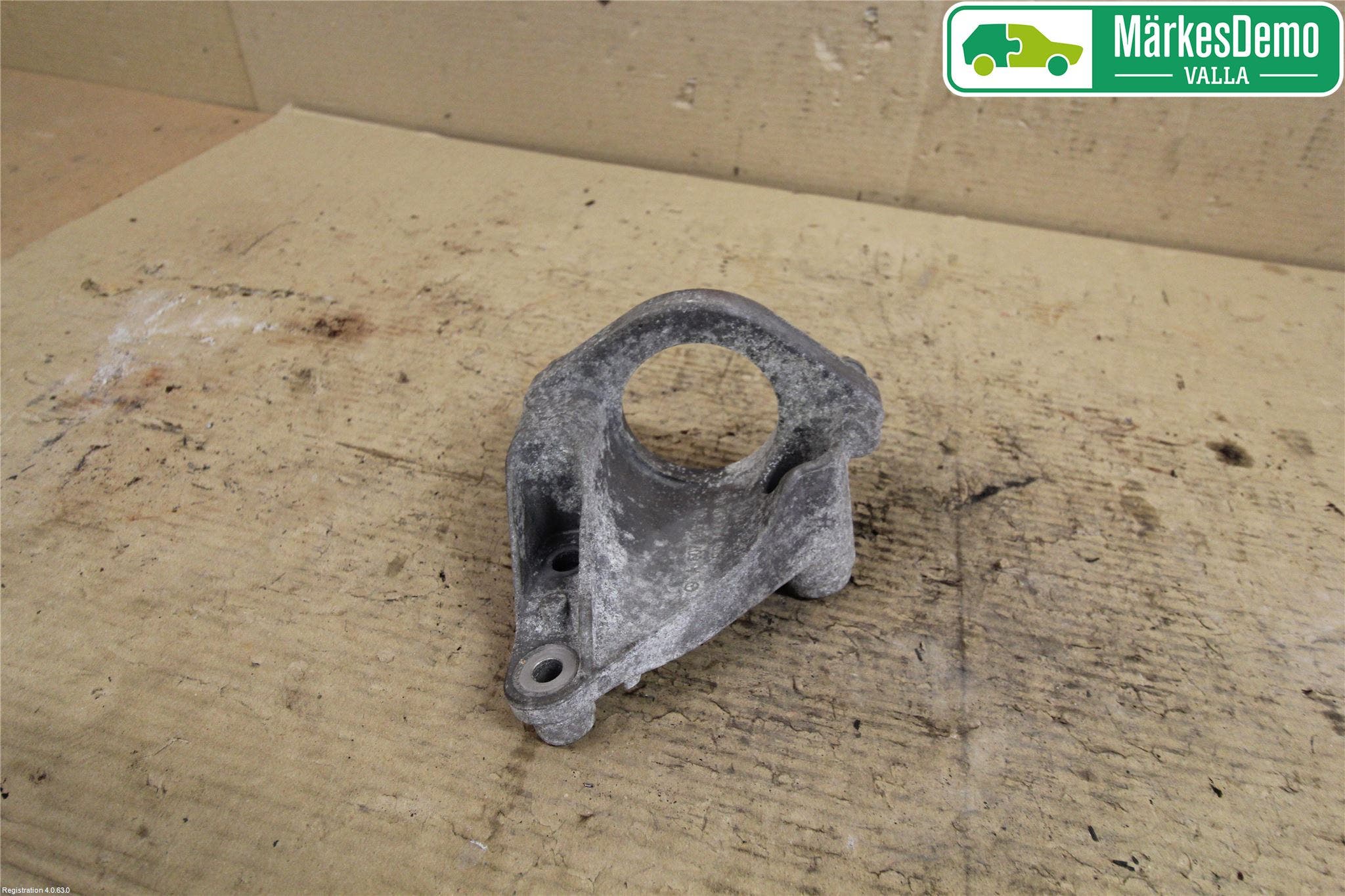 Mercedes-Benz MB A-KLASS (W176) 13-18 Mellanaxel Stödlager