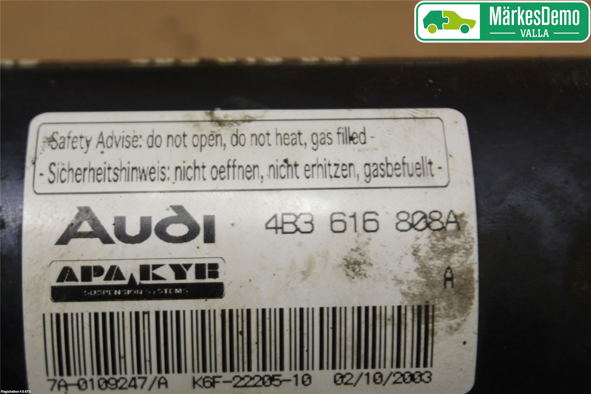 Audi A6/S6     97-05 Fjädr Hydraulklocka Bak