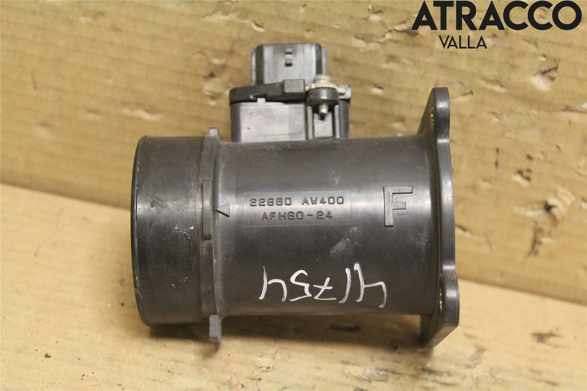 Nissan ALMERA    00-06 Injluftmassamätare