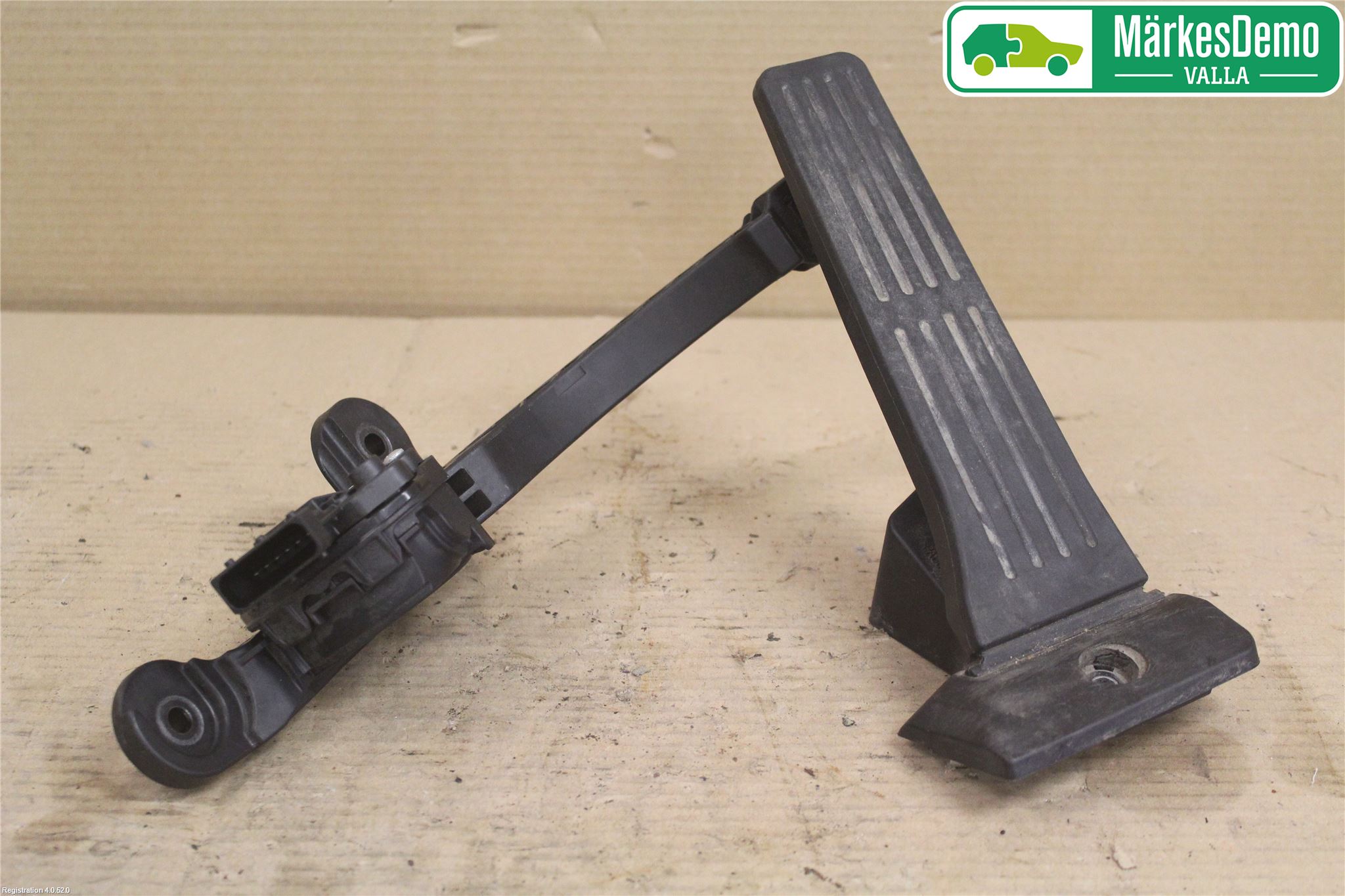 Kia SORENTO 10-14 Gaspedal