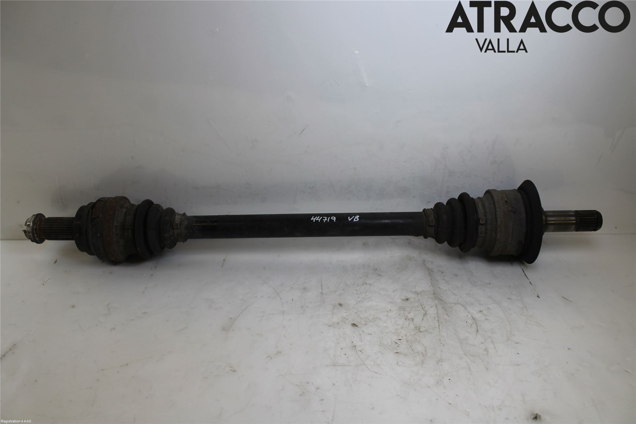 BMW 5 F10/F11/F18 09-17 Drivaxel Bak Vänster
