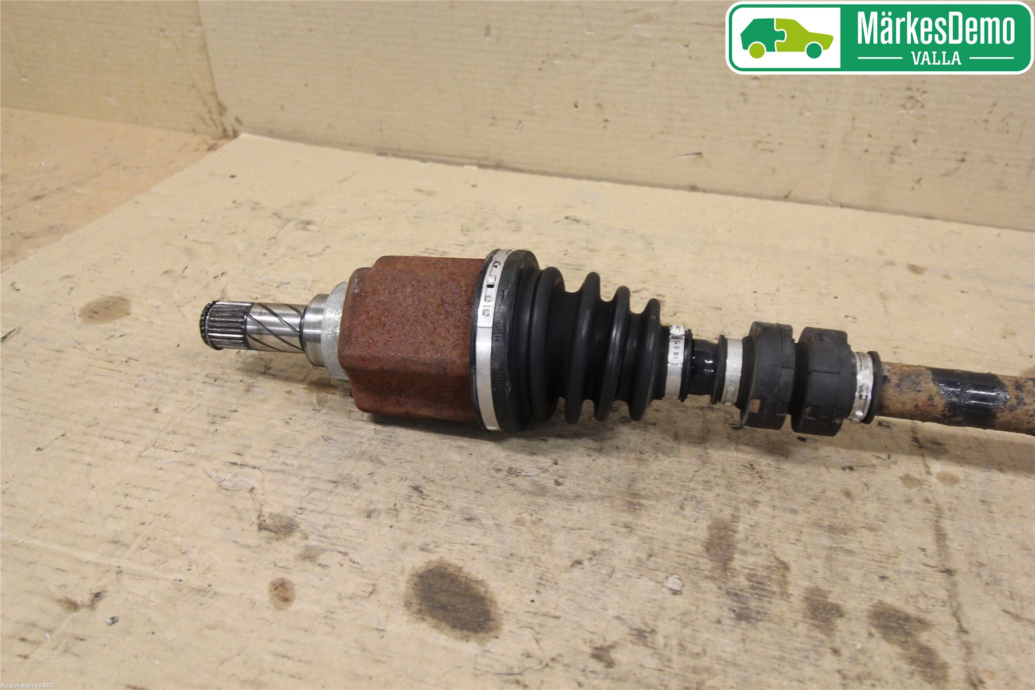 Nissan QASHQAI 14-17 Drivaxel Fram Vänster