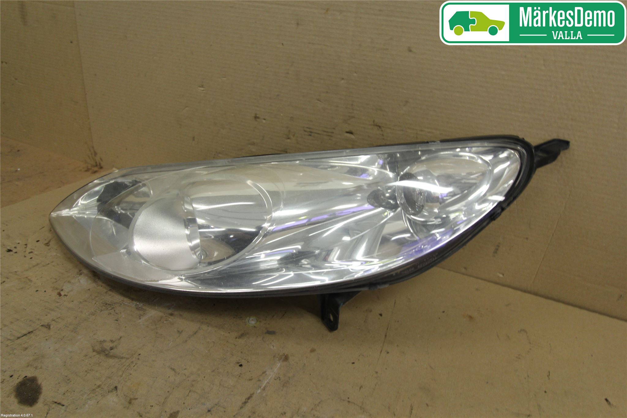 Peugeot 407 Strålkastare Vänster