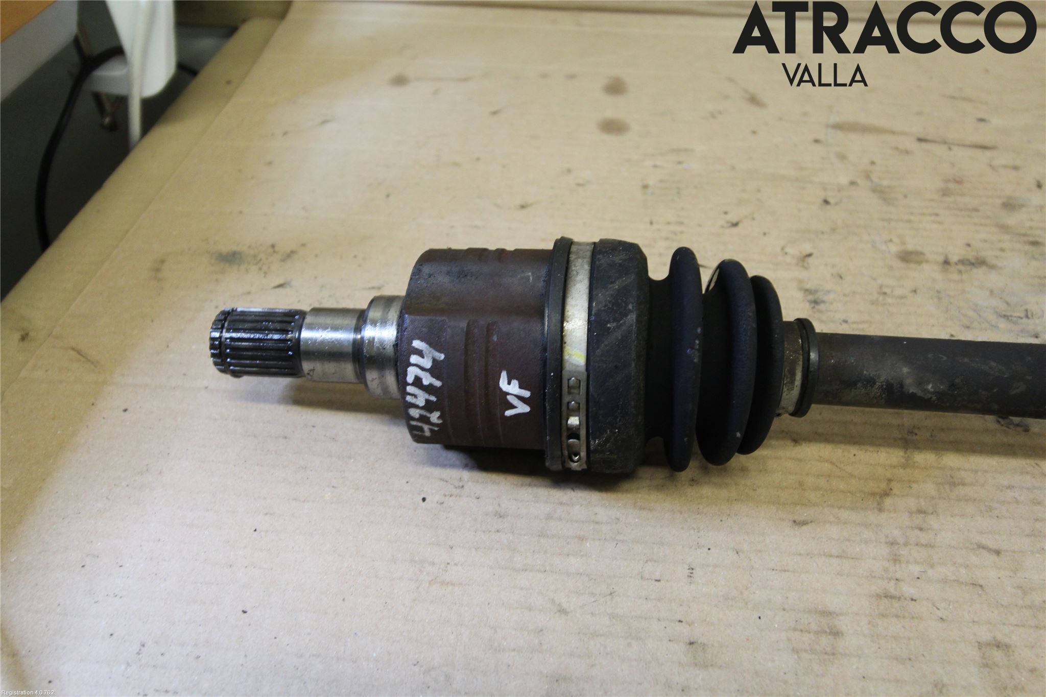 Suzuki SWIFT 05-10 Drivaxel Fram Vänster