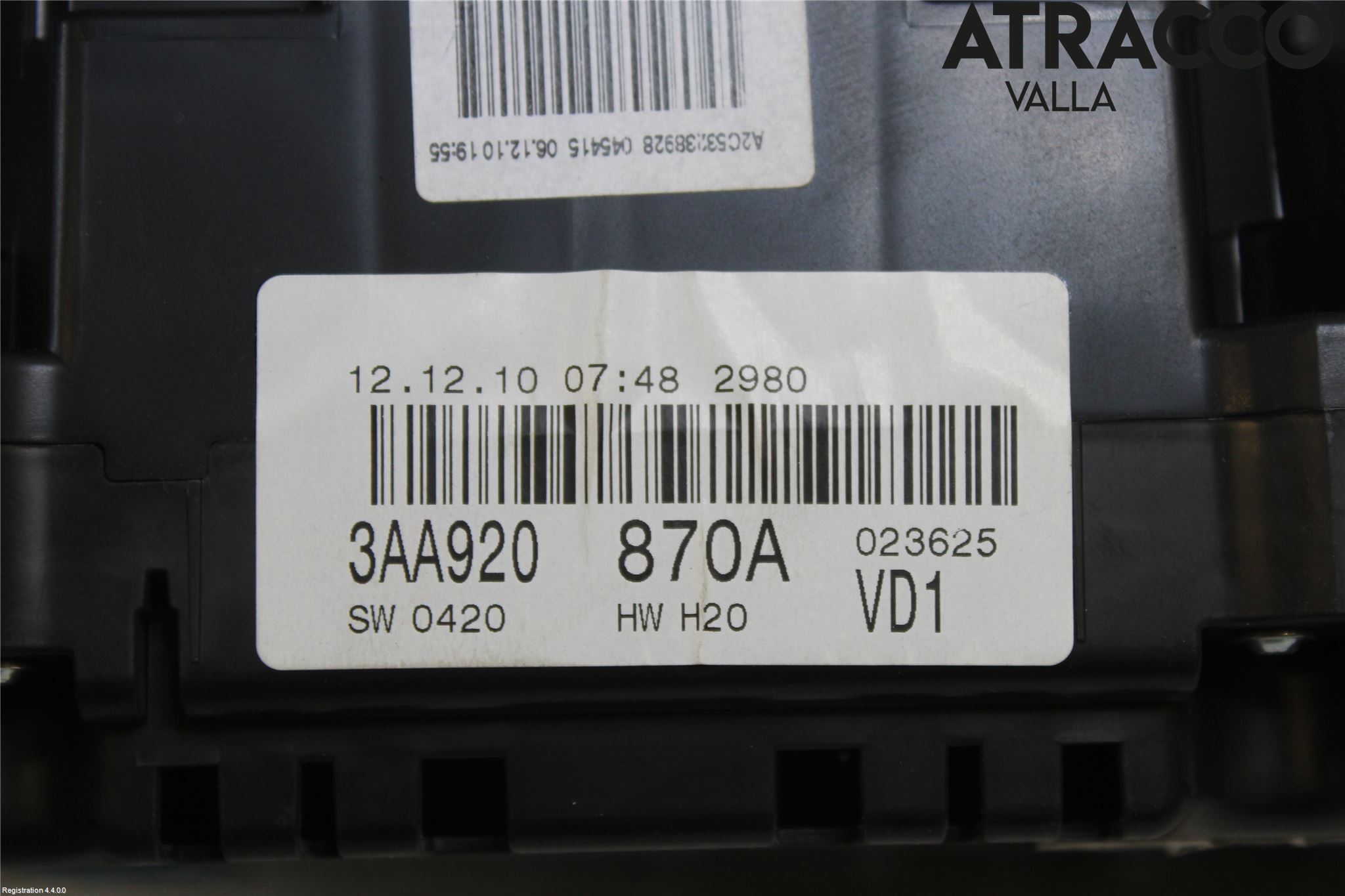Volkswagen VW PASSAT 11-14 Instrument Komb