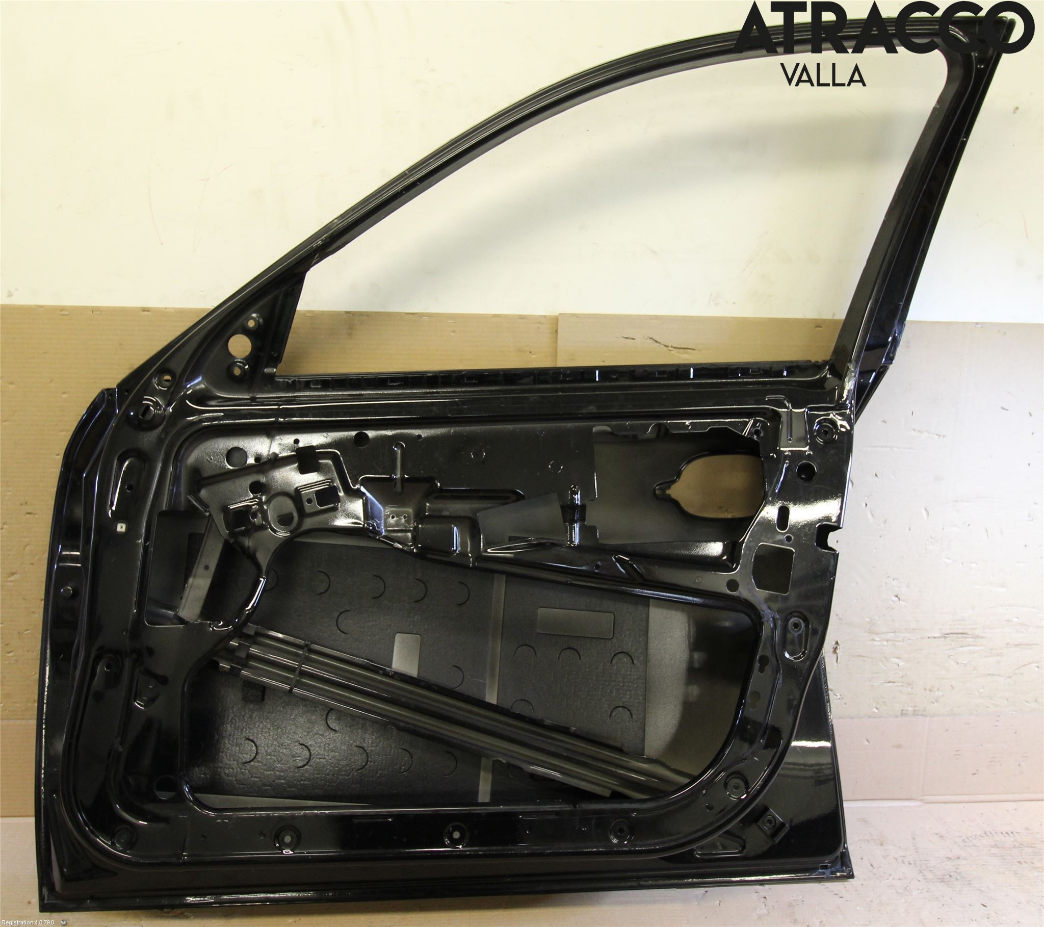 BMW 5 E60/61 Sed/Tou 02-10 Dörr Fram Höger