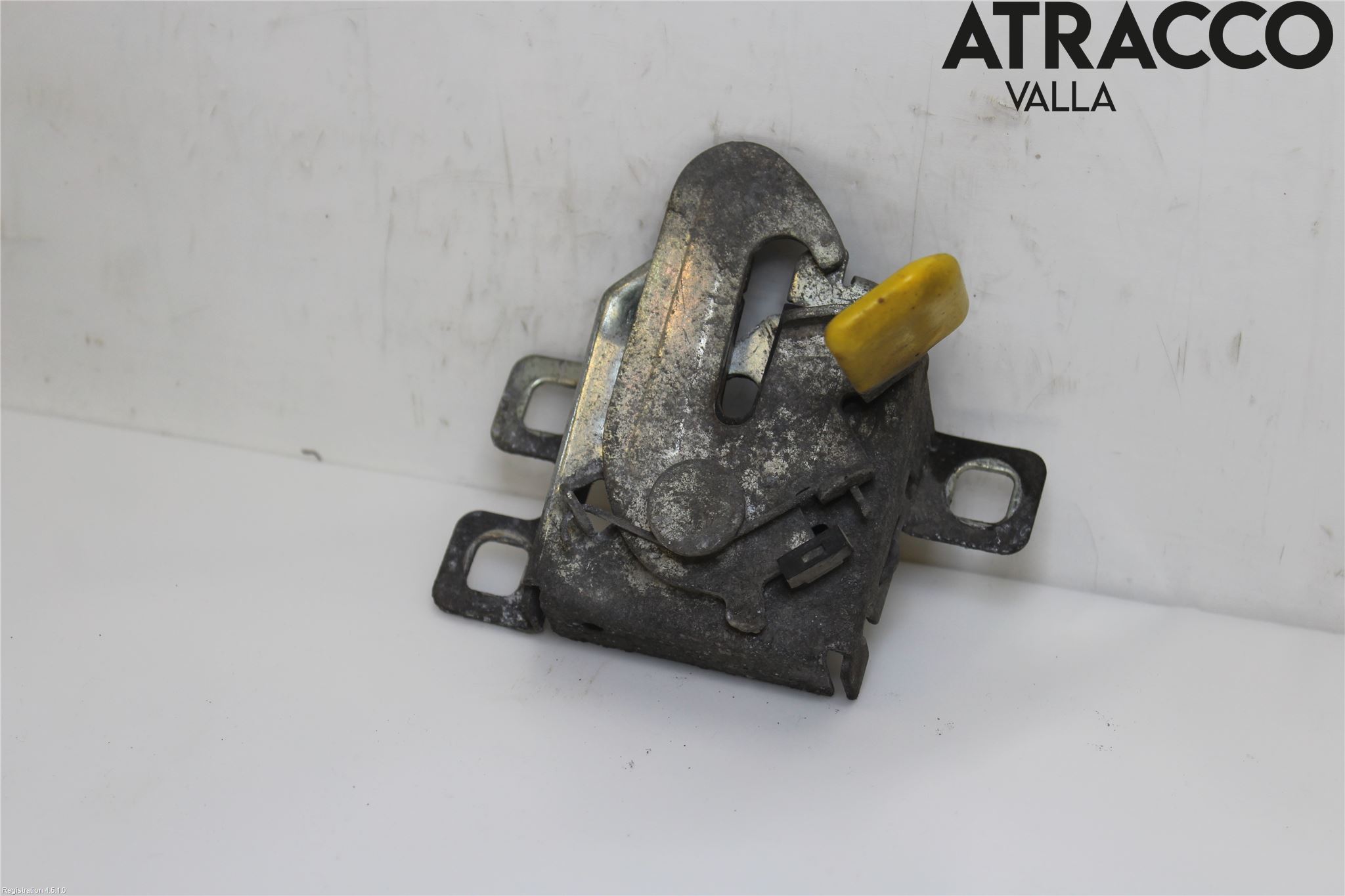 Alfa GIULIETTA Huvlås