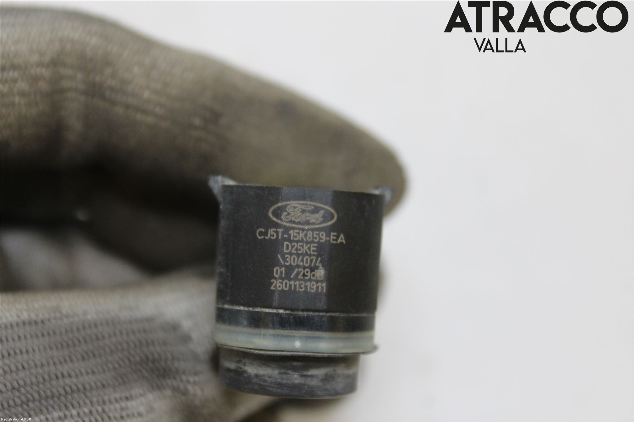 Ford KUGA 13-16 Parkeringshjälp Backsensor